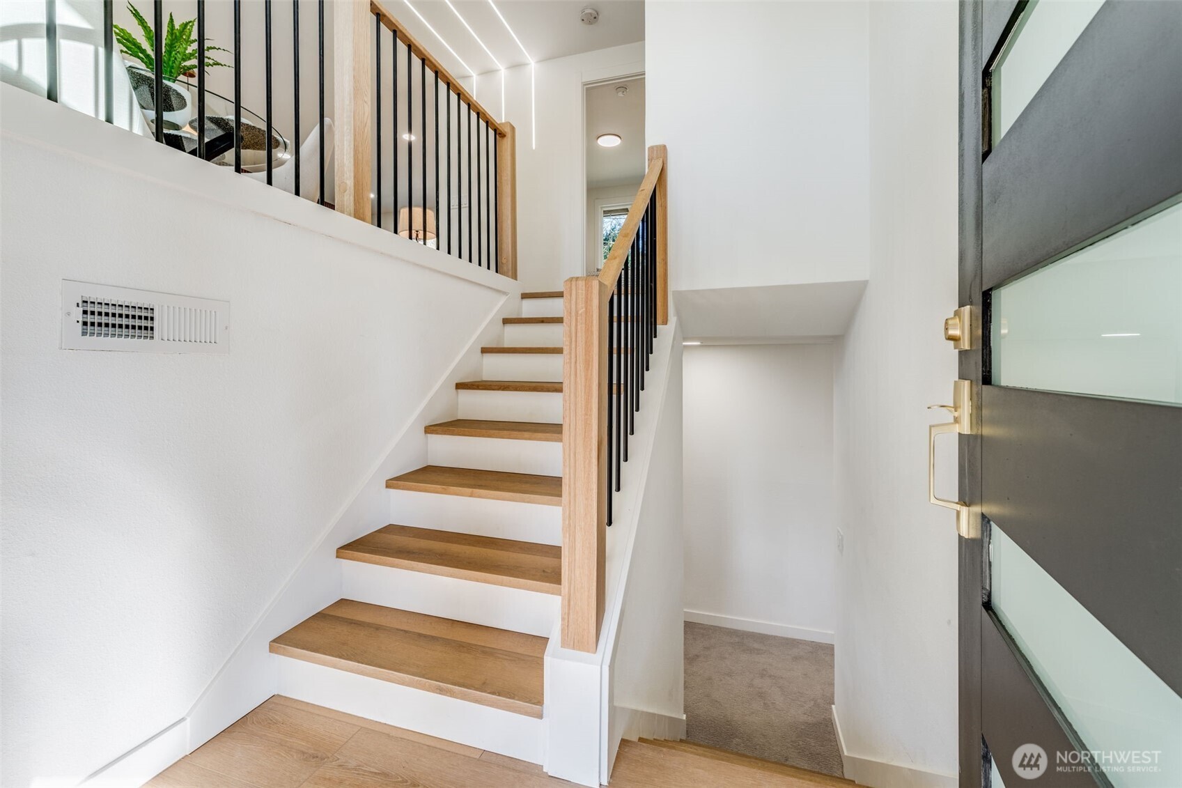 1930 Elm Street SE