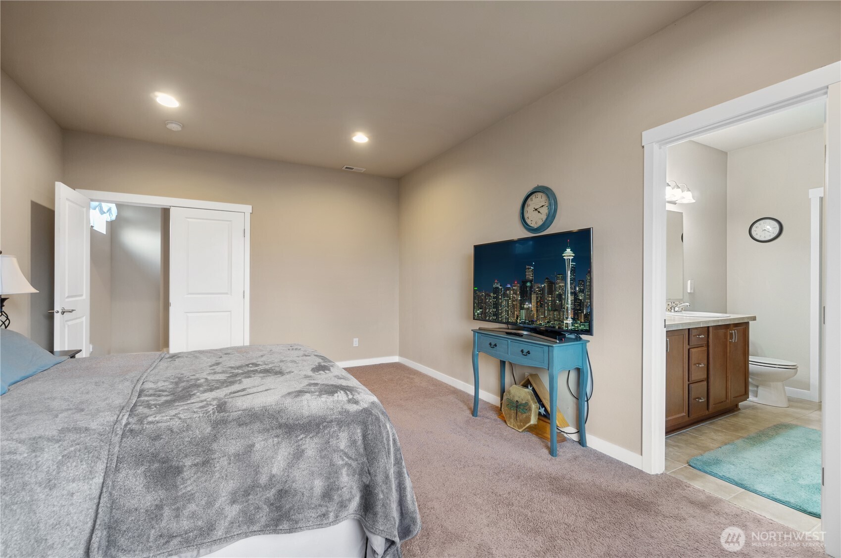8145 154th Street E