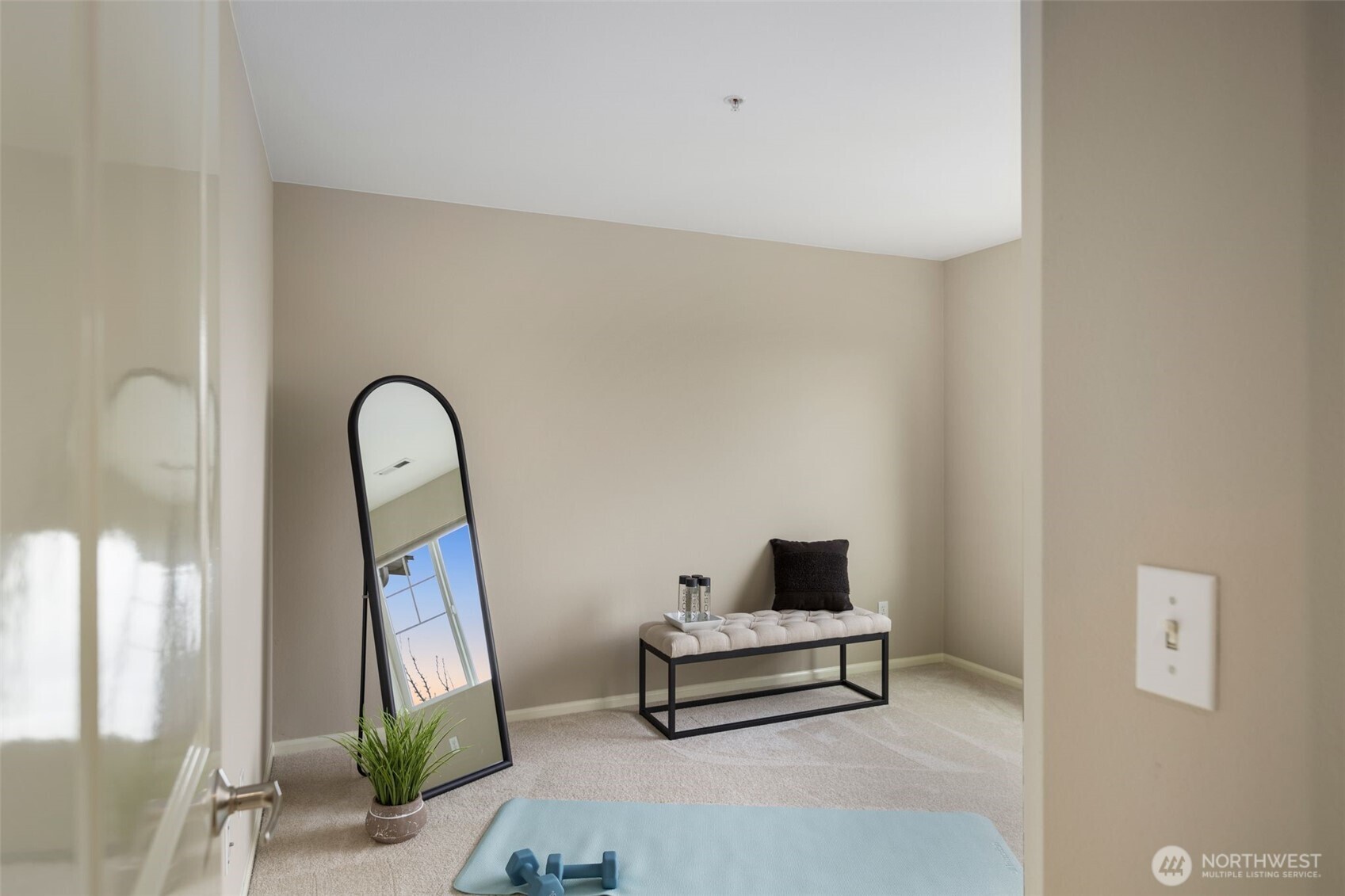 4070 S 212th Court Unit: 17