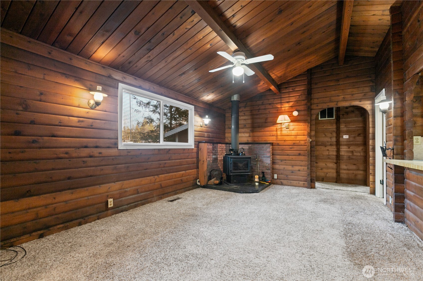 8676 Bell Court