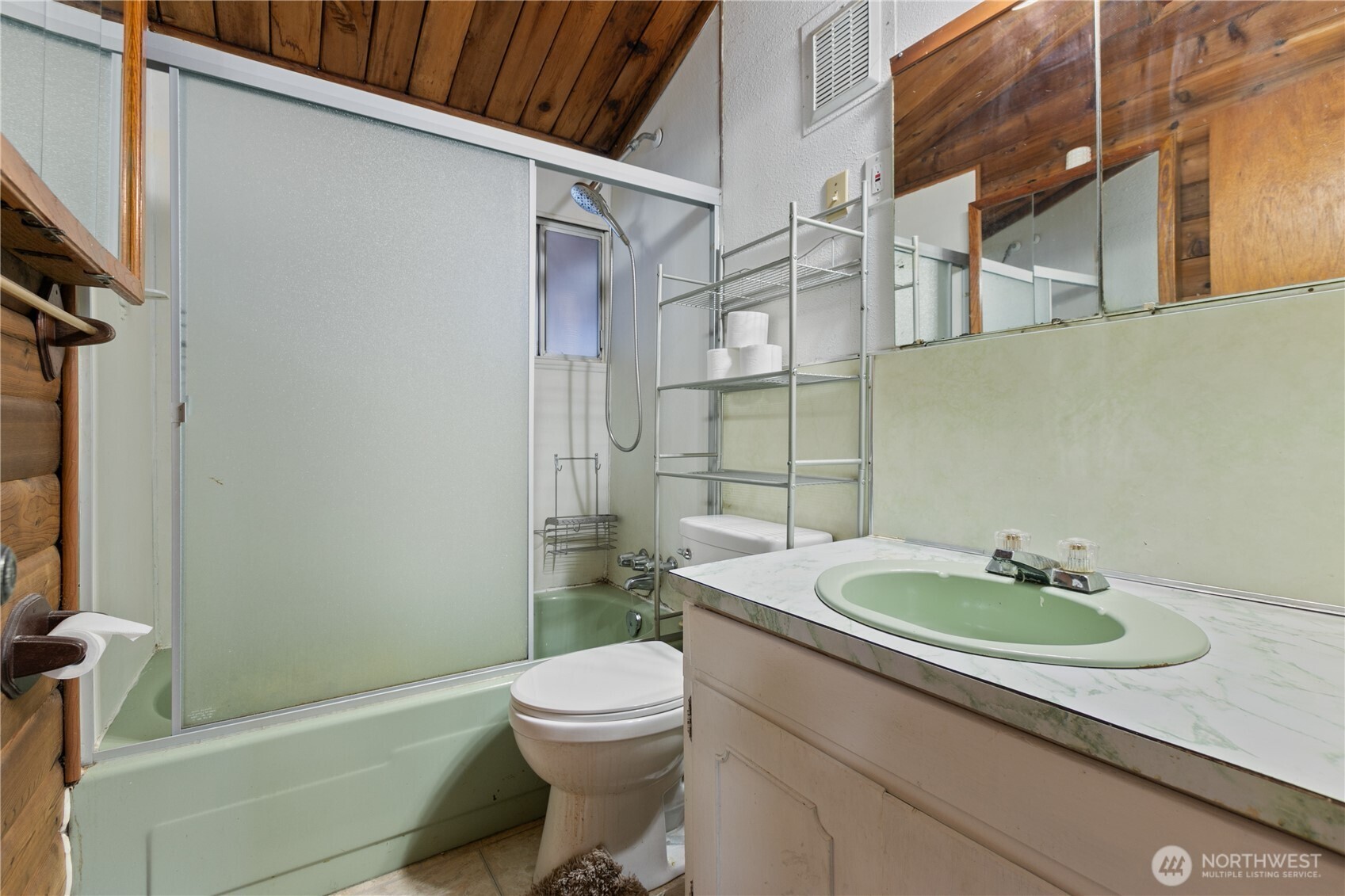 8676 Bell Court