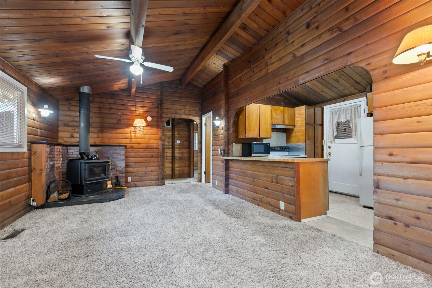 8676 Bell Court