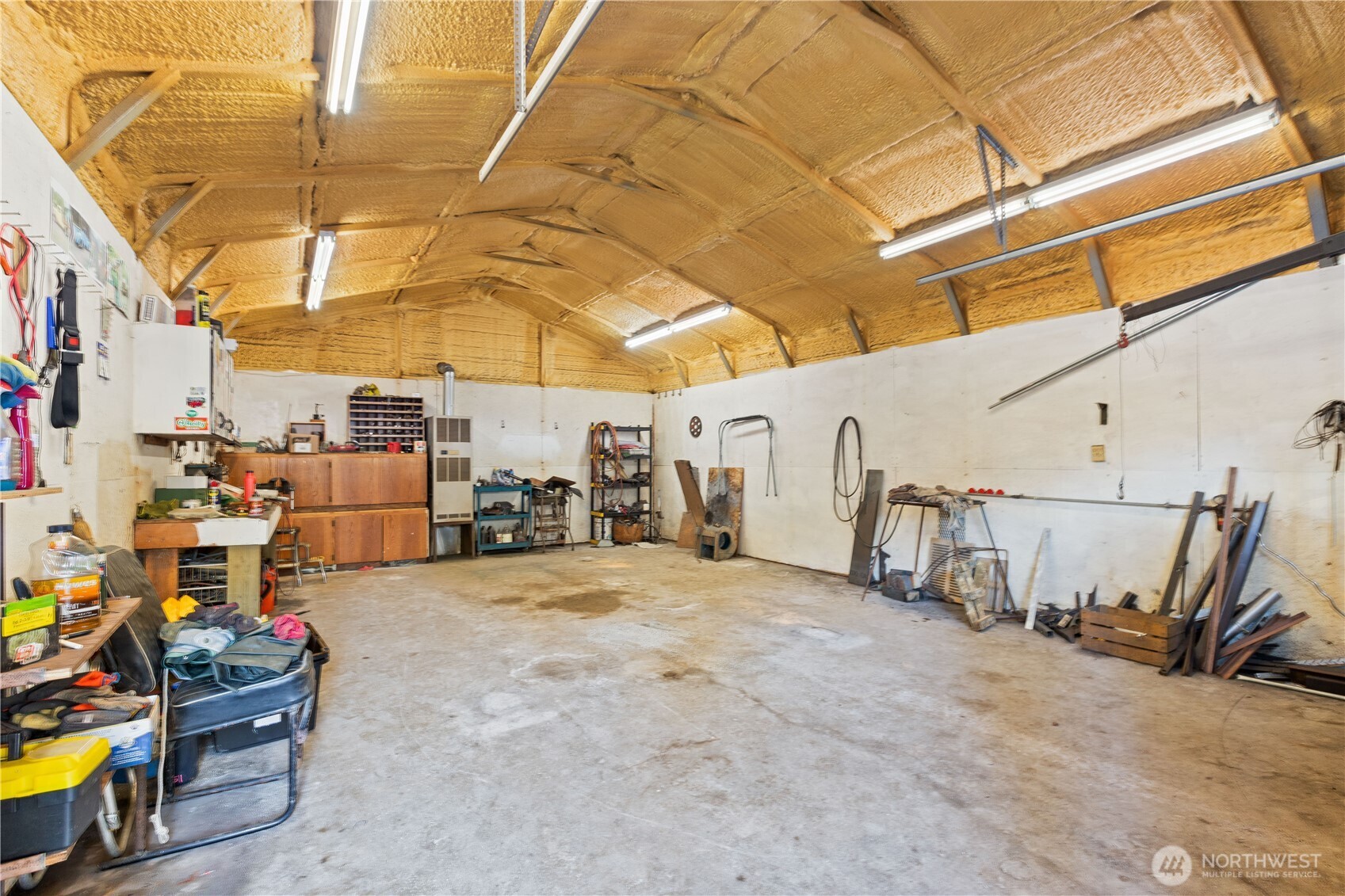 8676 Bell Court