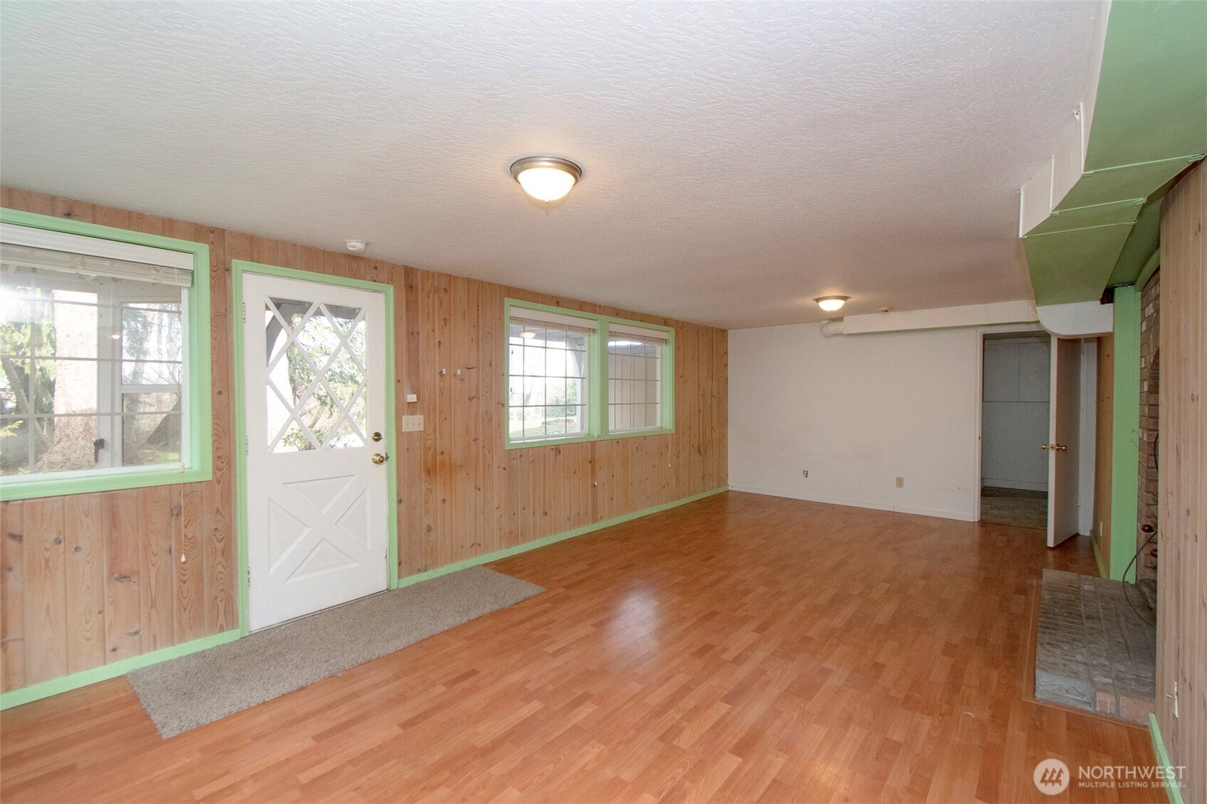 153 Spencer Rd
