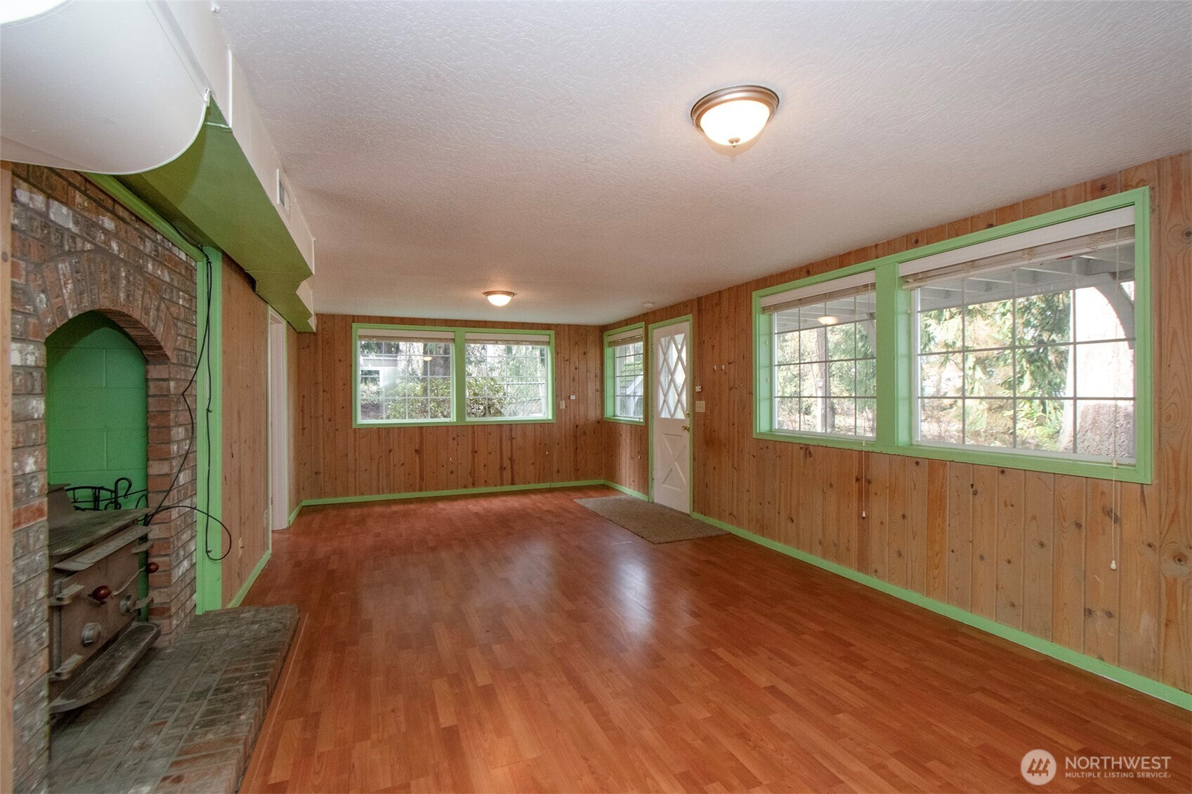 153 Spencer Rd