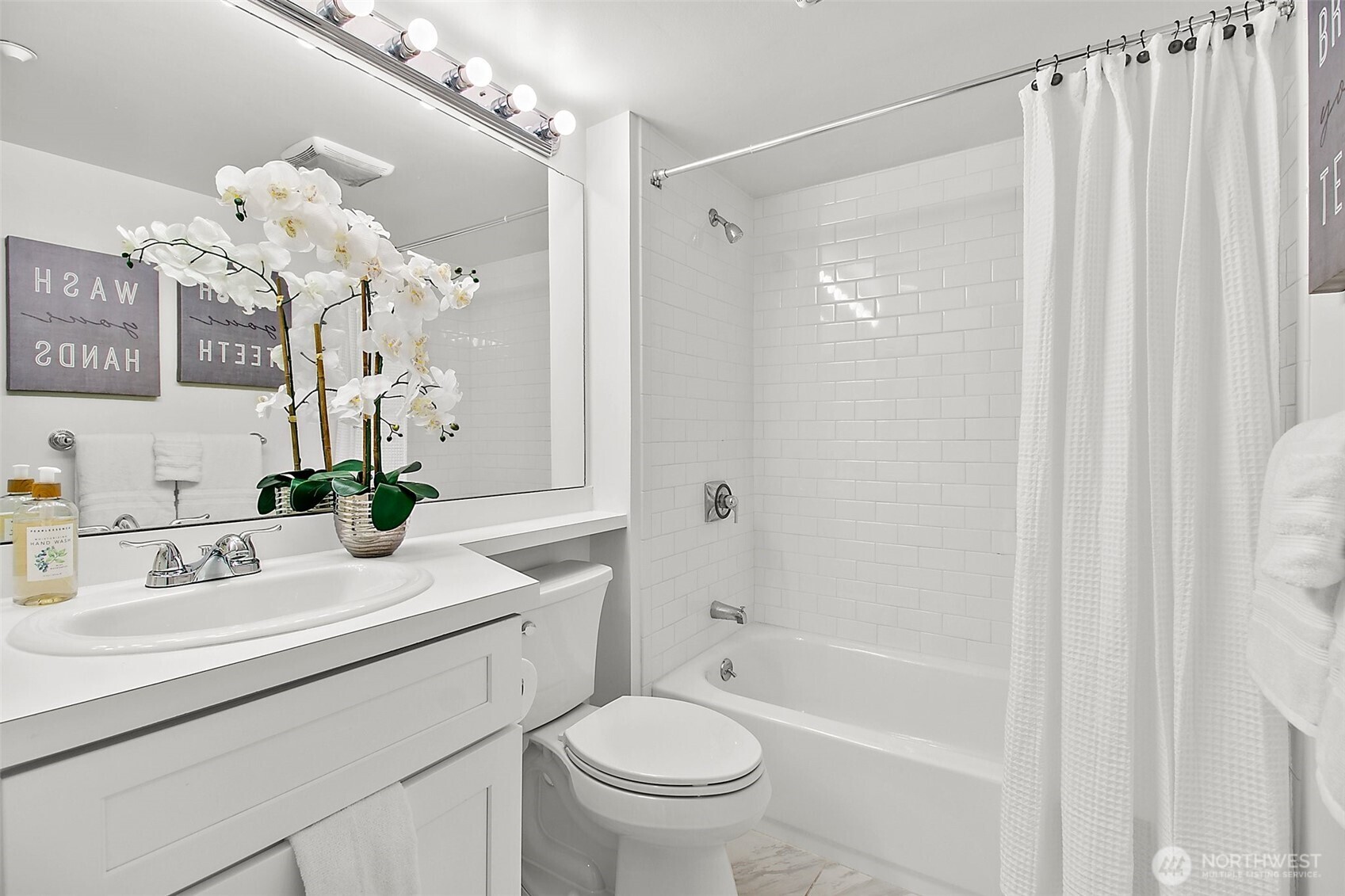 1415 2nd Avenue Unit: 2206