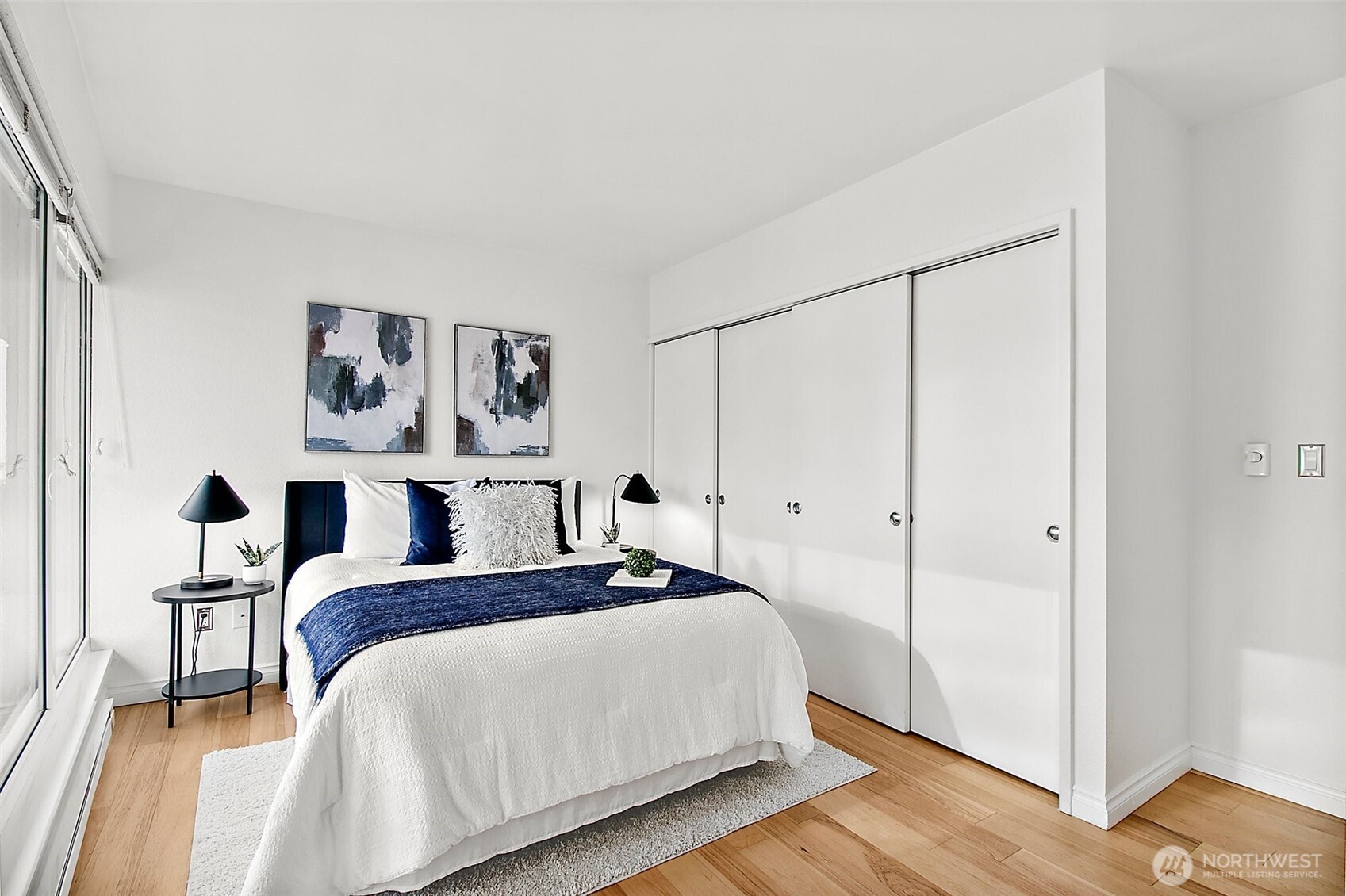 1415 2nd Avenue Unit: 2206