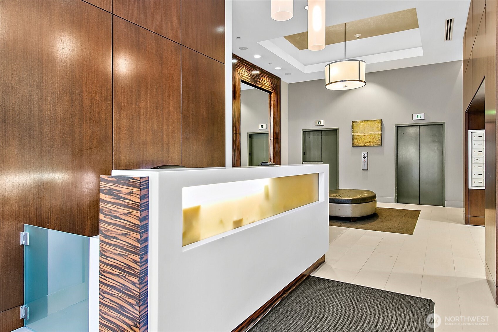 1415 2nd Avenue Unit: 2206