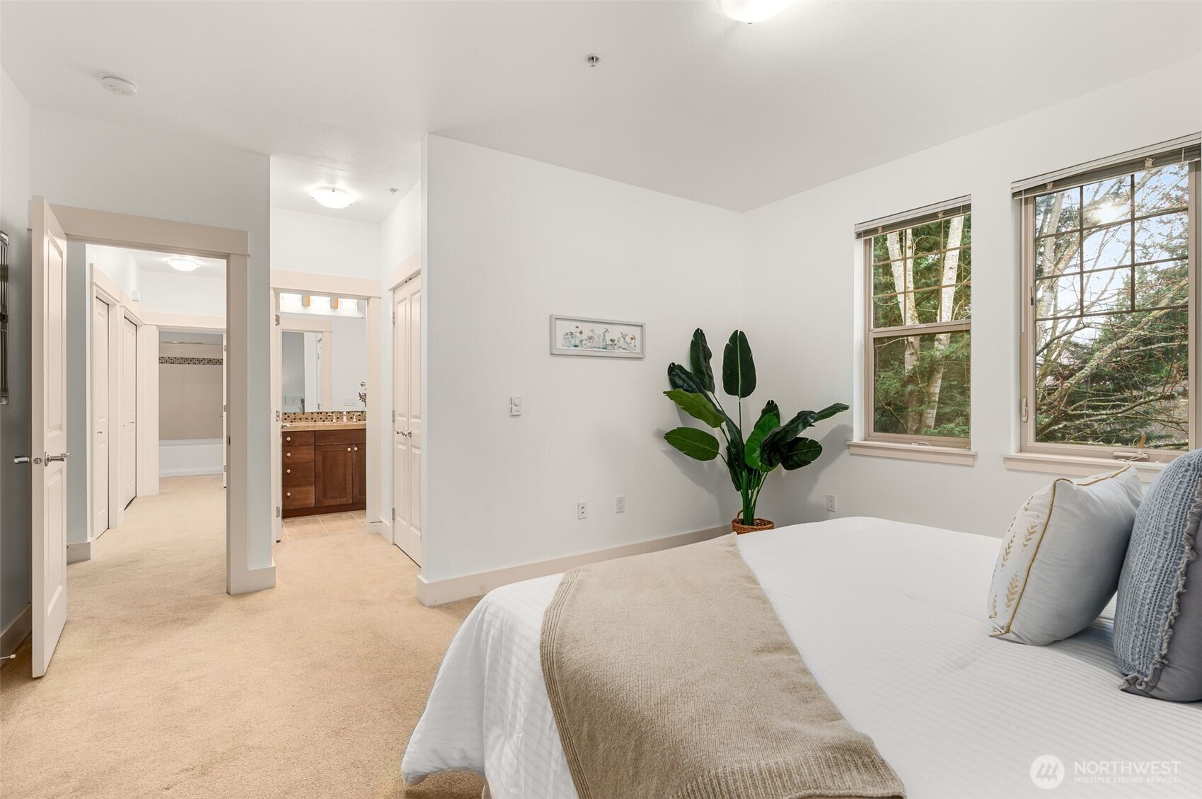 8535 Avondale Road NE Unit: A303