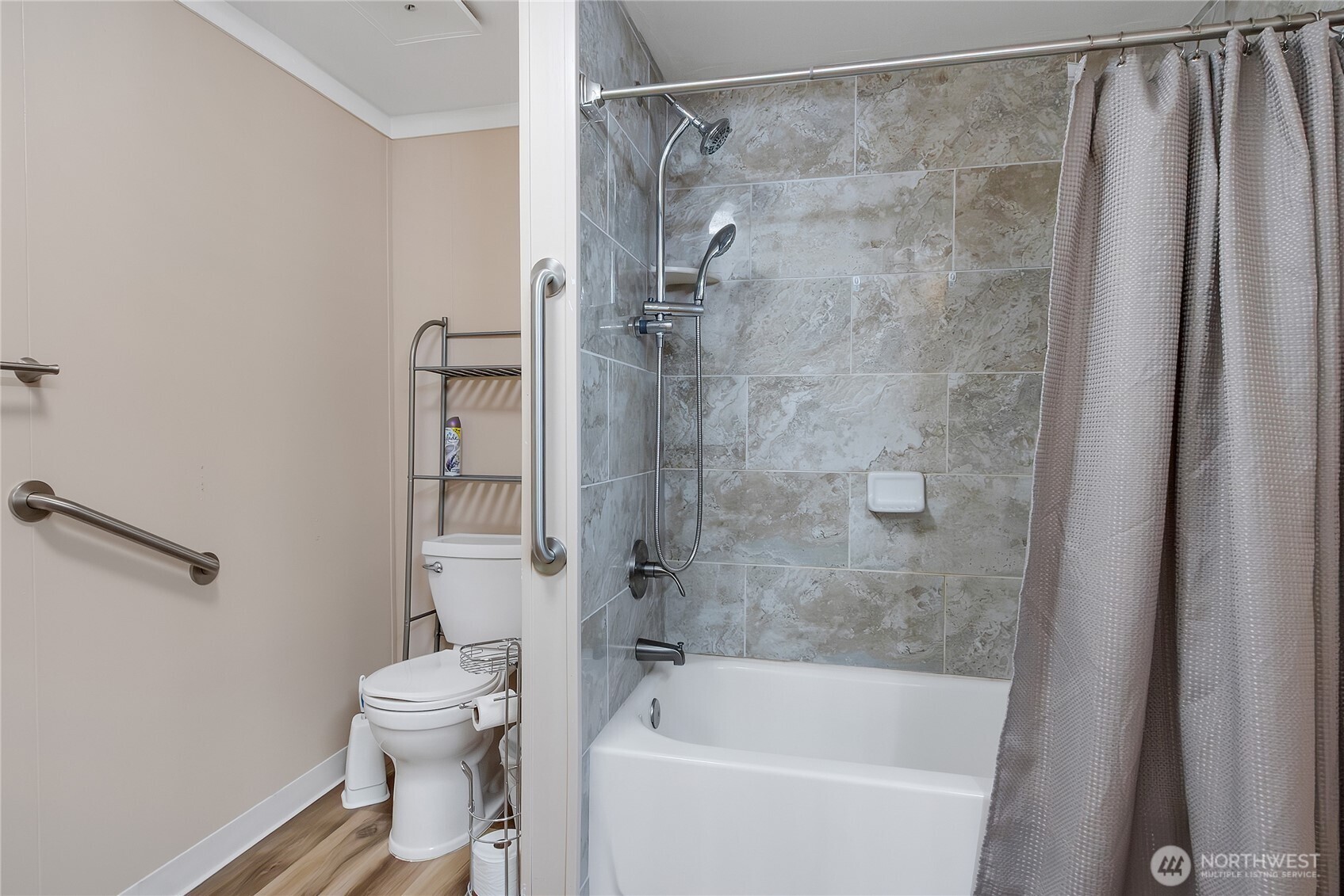 900 29th Street SE Unit: E-1