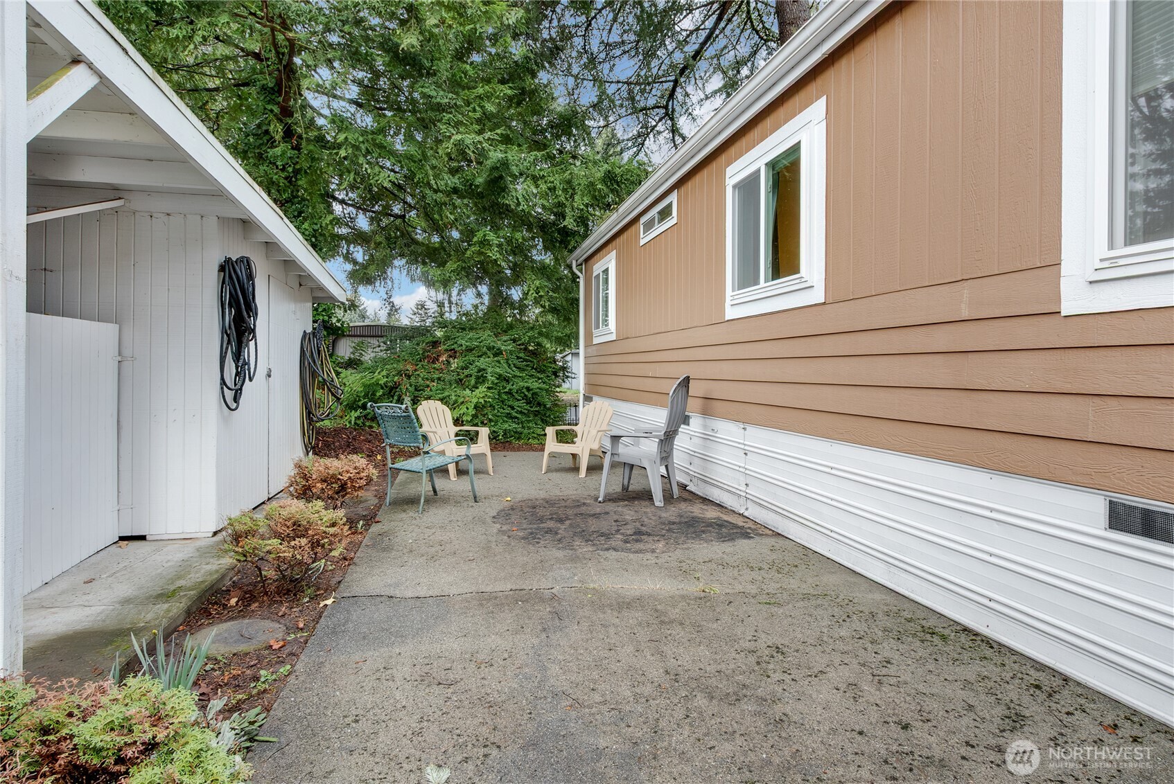 900 29th Street SE Unit: E-1