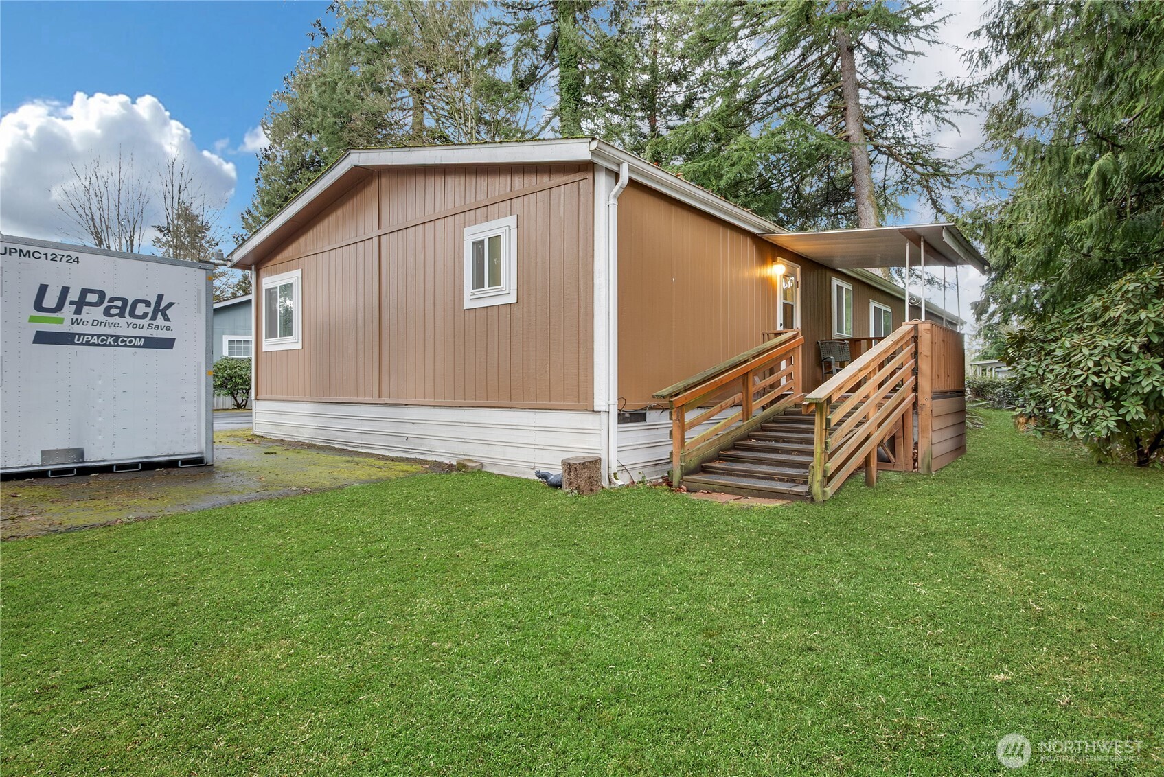 900 29th Street SE Unit: E-1