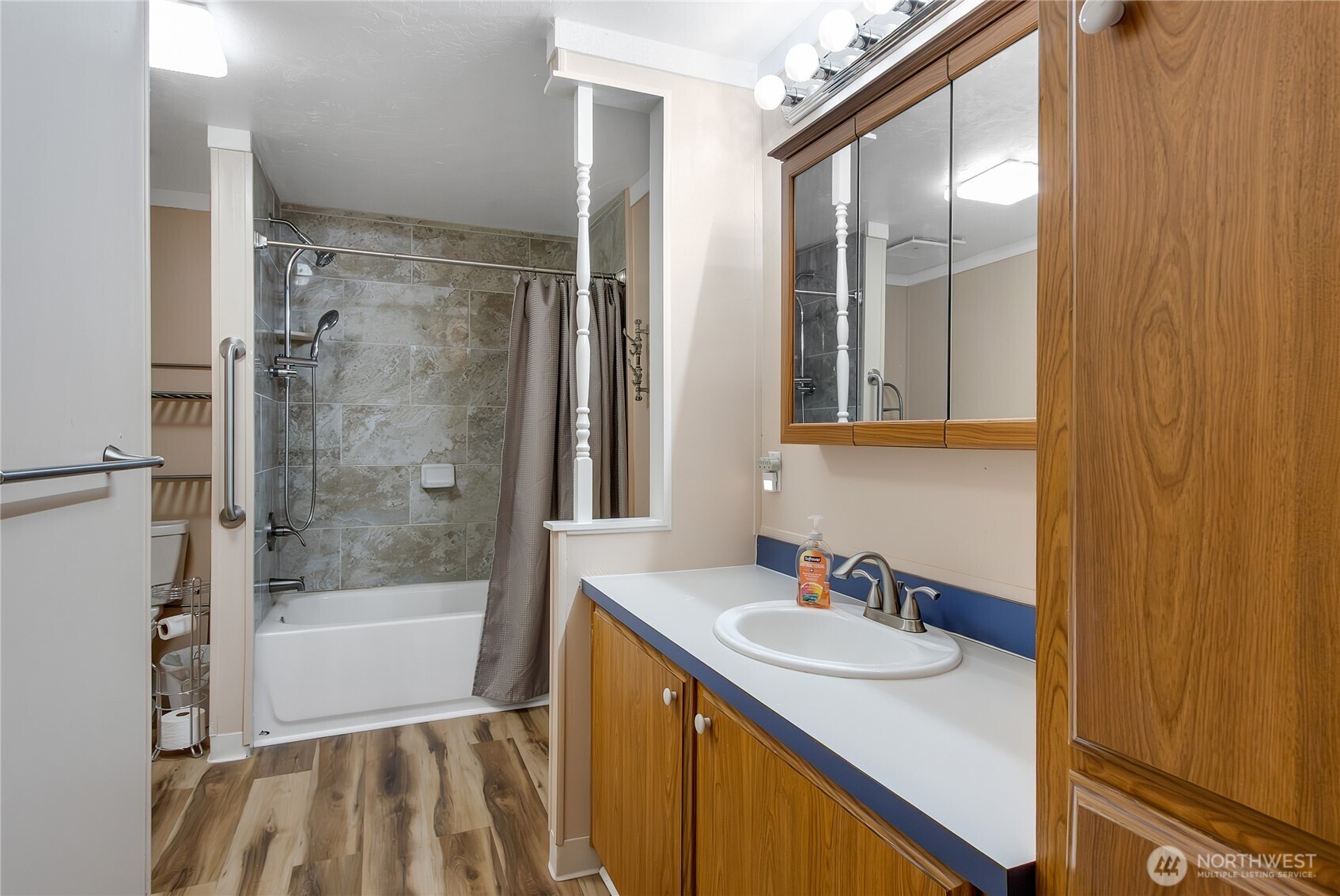 900 29th Street SE Unit: E-1