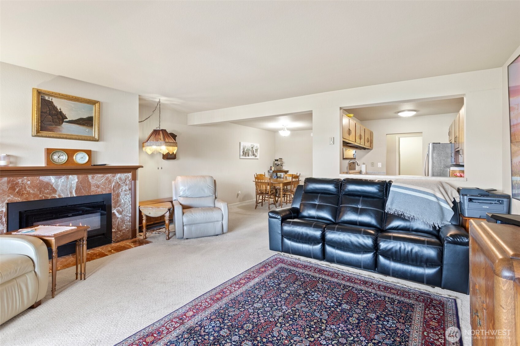 2021 N LaVenture Road Unit: 303