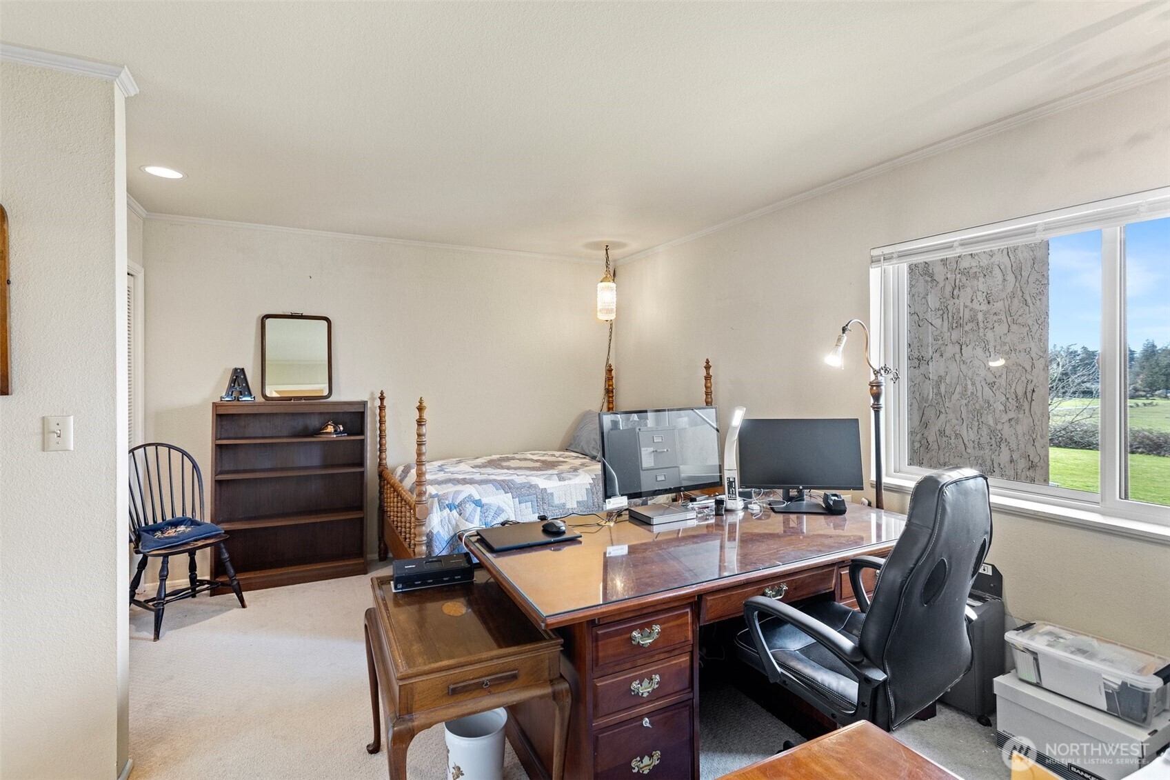 2021 N LaVenture Road Unit: 303