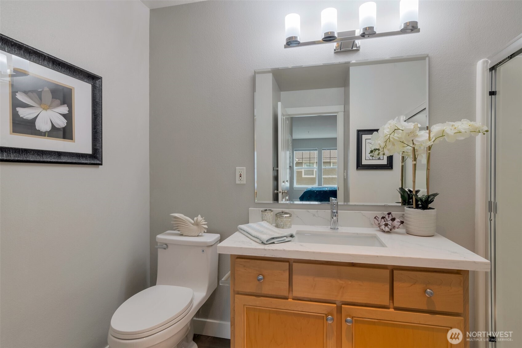 10523 221st Lane NE Unit: 204