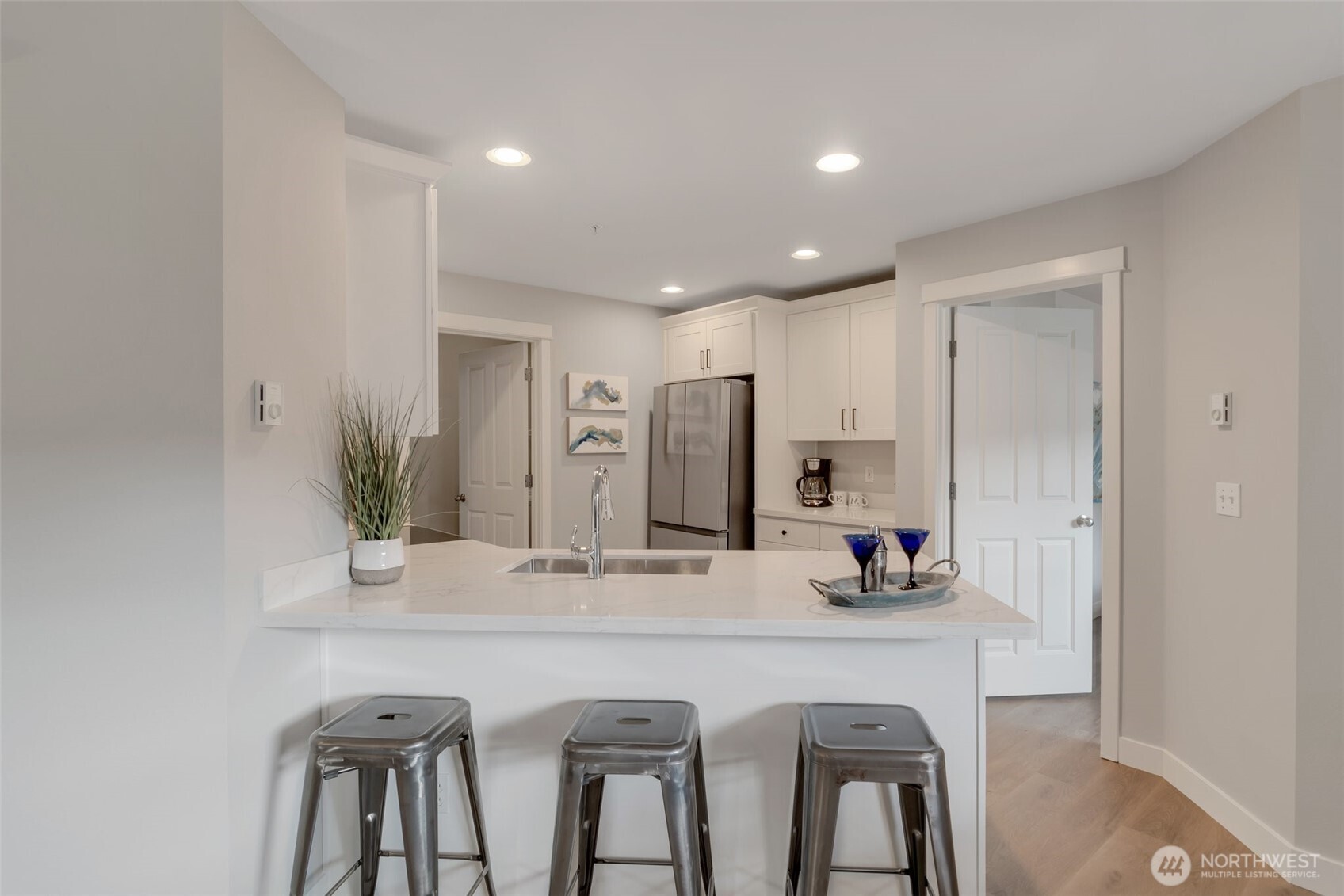 10523 221st Lane NE Unit: 204