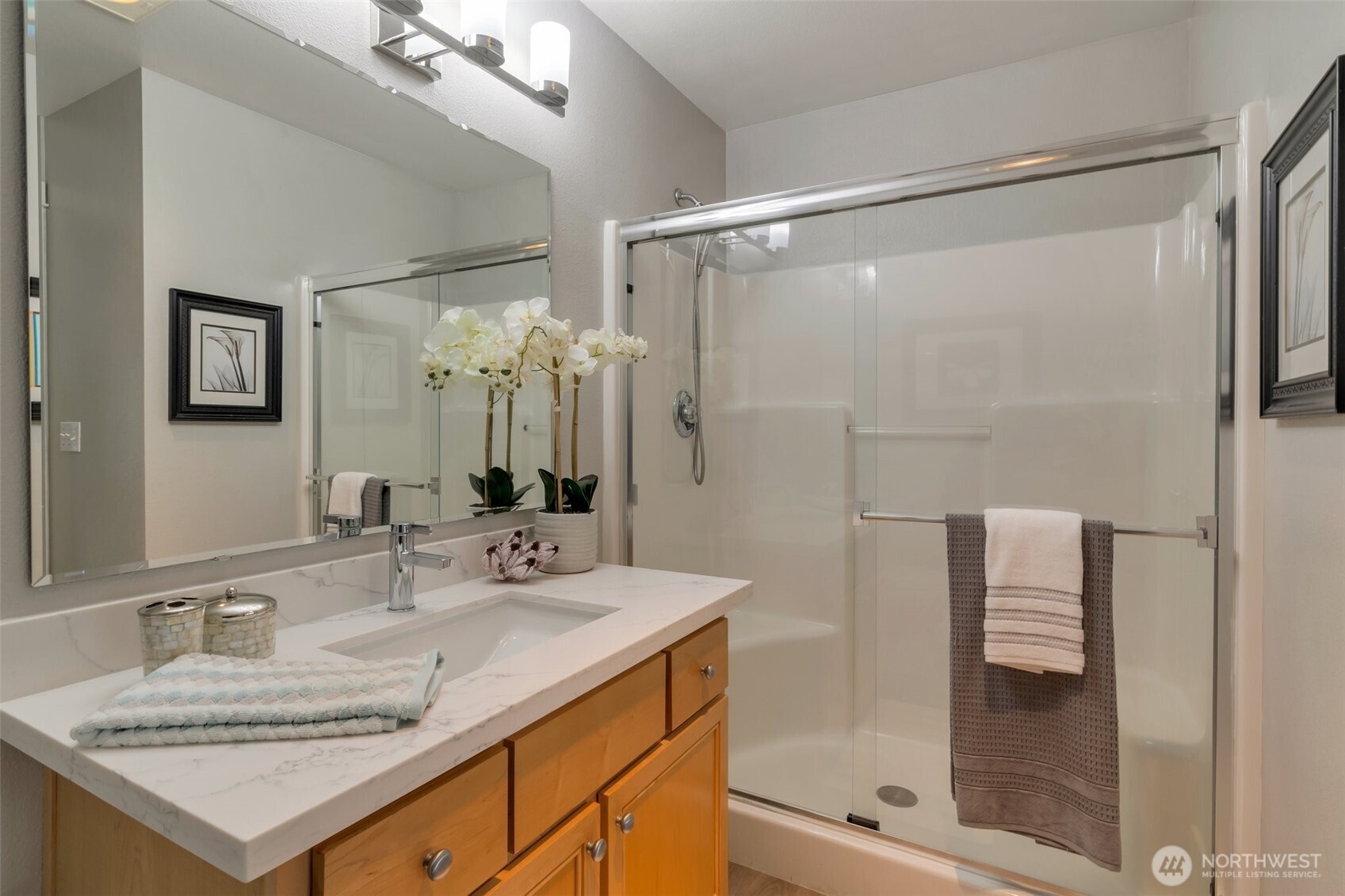 10523 221st Lane NE Unit: 204