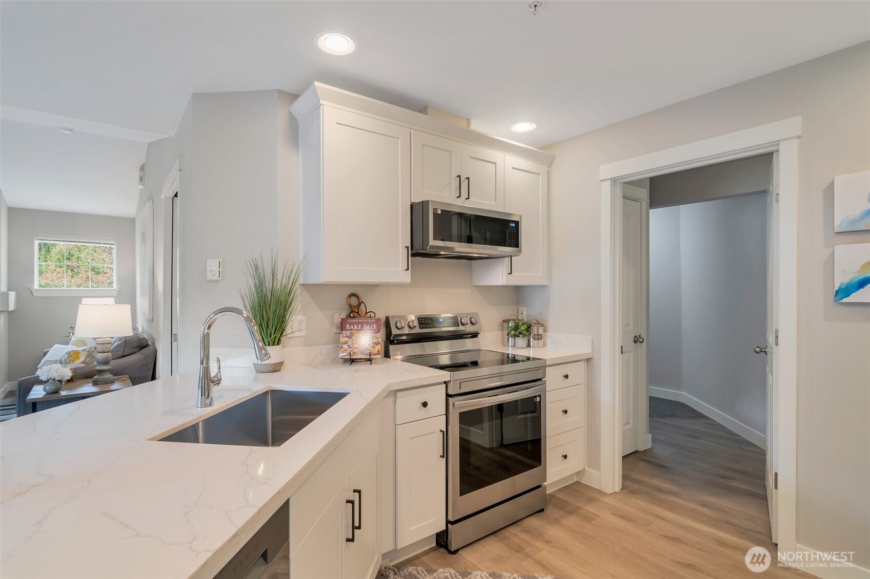10523 221st Lane NE Unit: 204