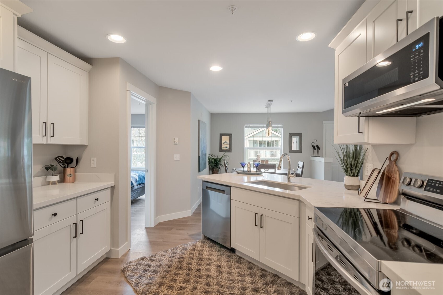 10523 221st Lane NE Unit: 204
