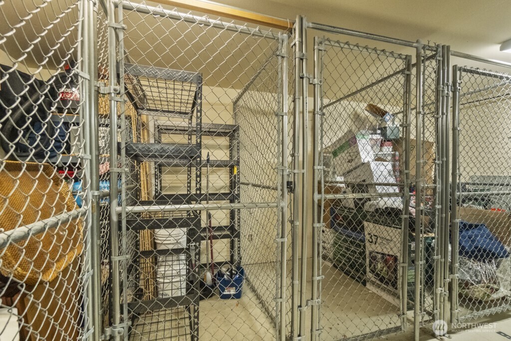 22910 90th Avenue W Unit: B105