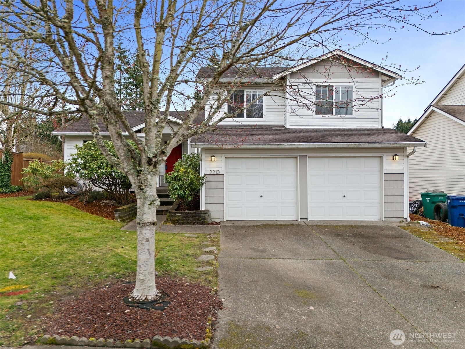 2210 SE 27th