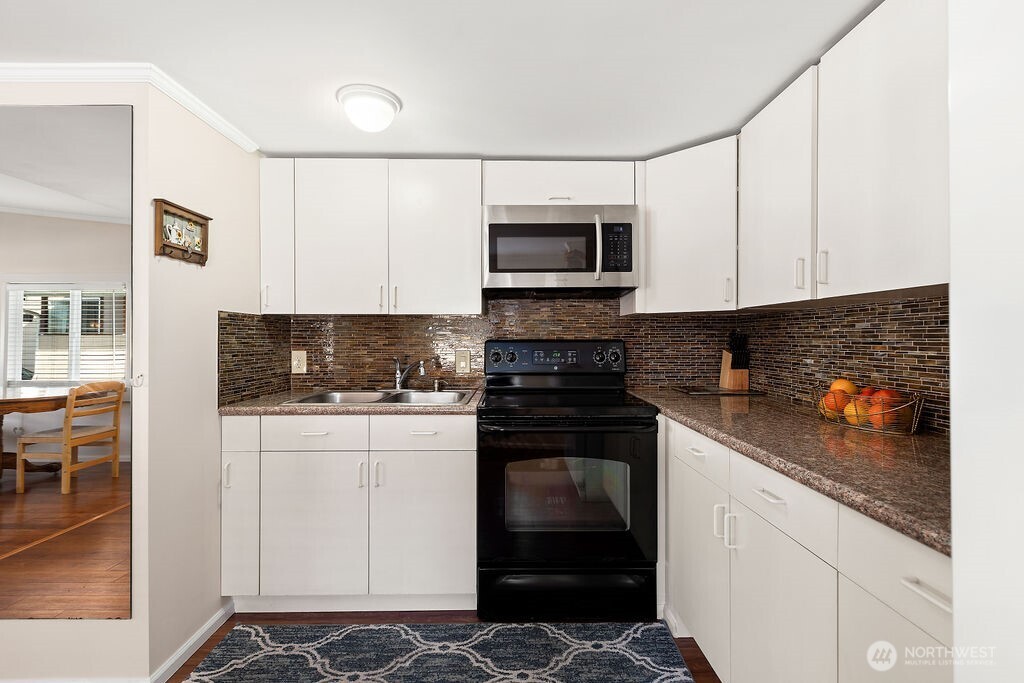 15232 SE 272nd Street Unit: 13