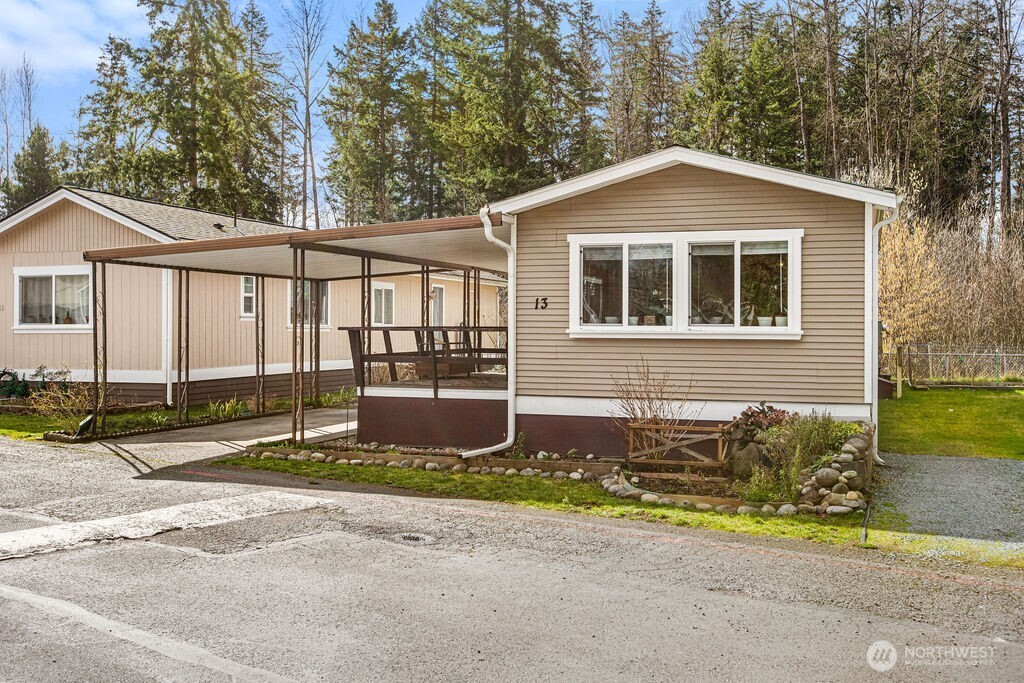 15232 SE 272nd Street Unit: 13