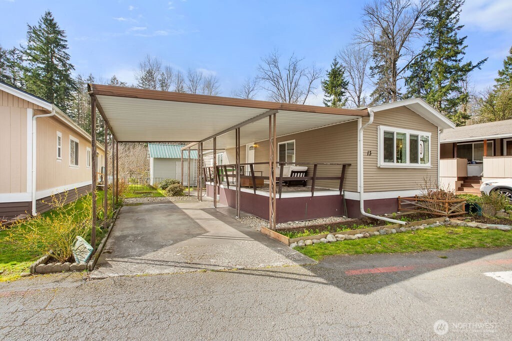 15232 SE 272nd Street Unit: 13