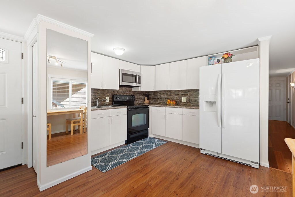 15232 SE 272nd Street Unit: 13