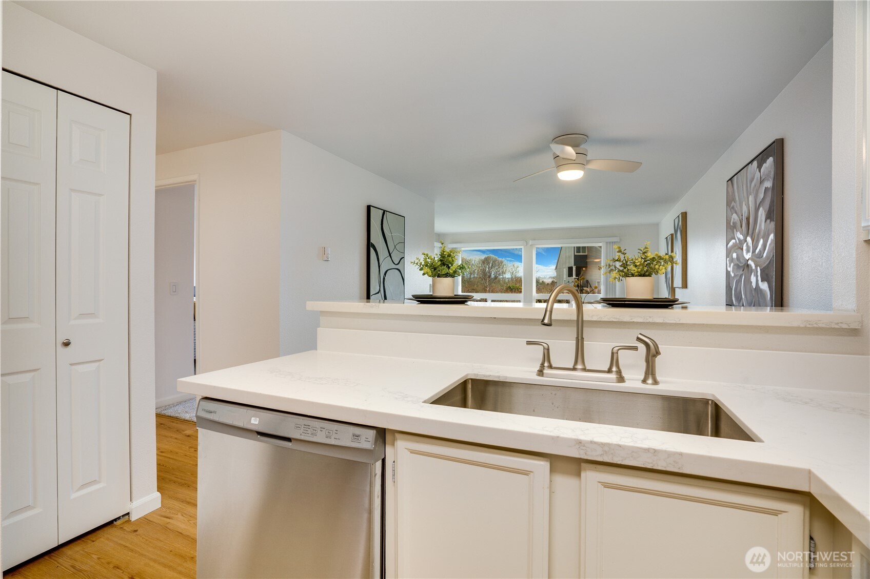 24722 45th Avenue S Unit: 10D1