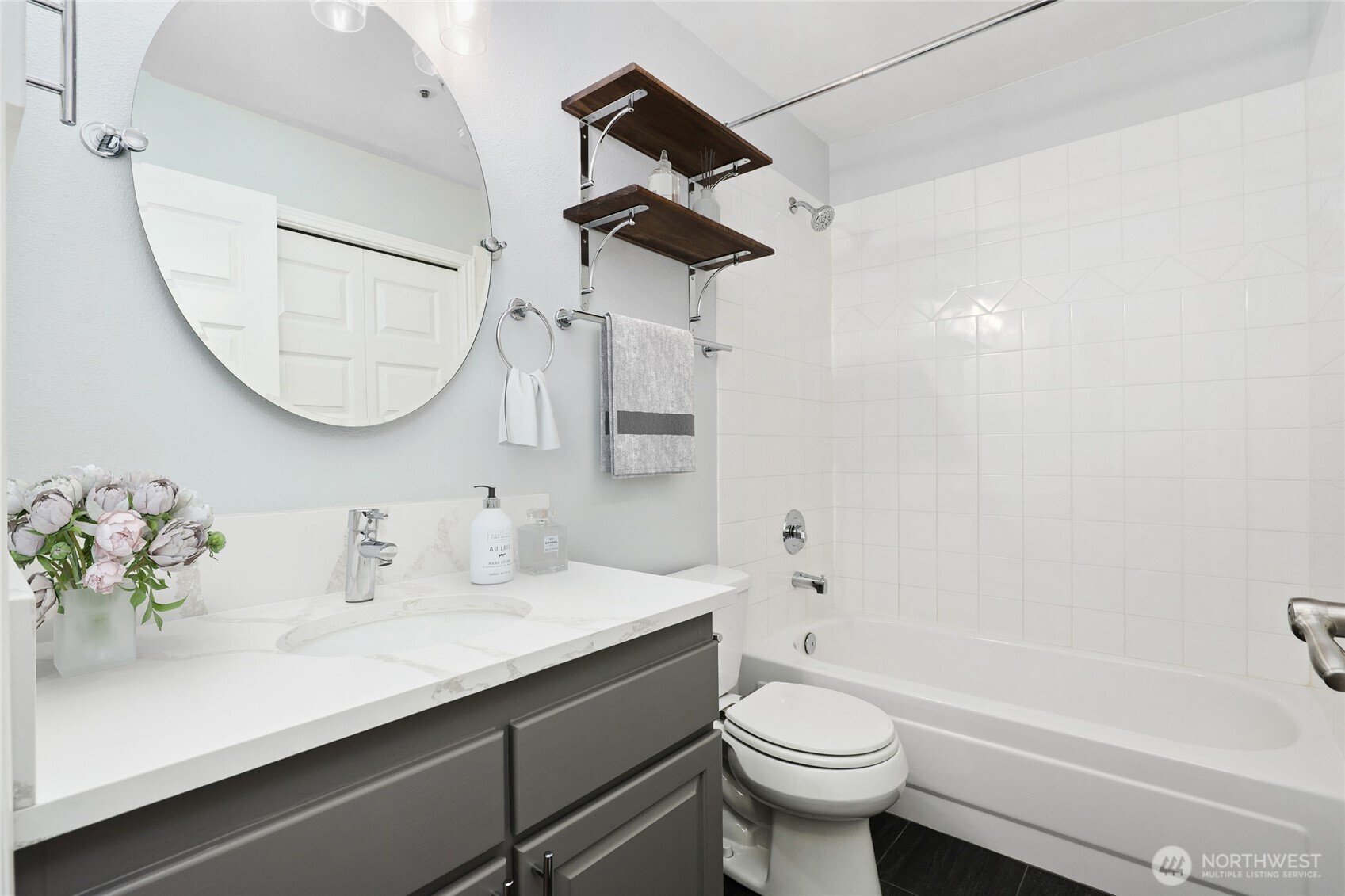 3271 SW Avalon Way Unit: 103