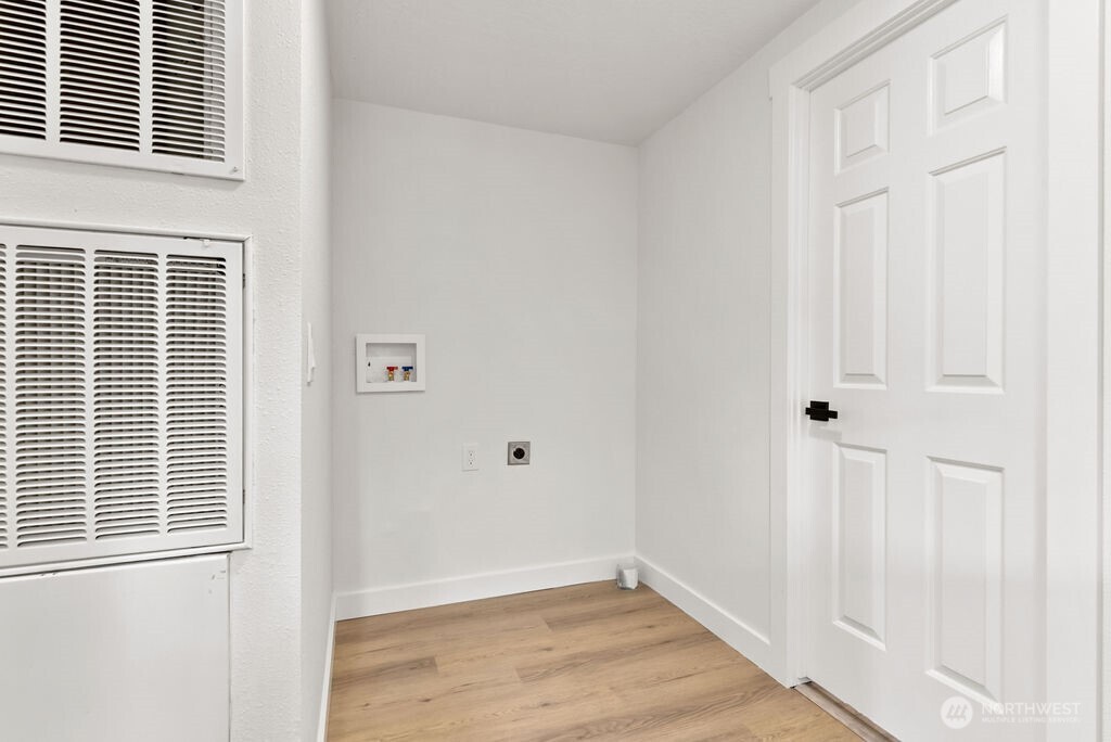 2500 370th Street Unit: 183
