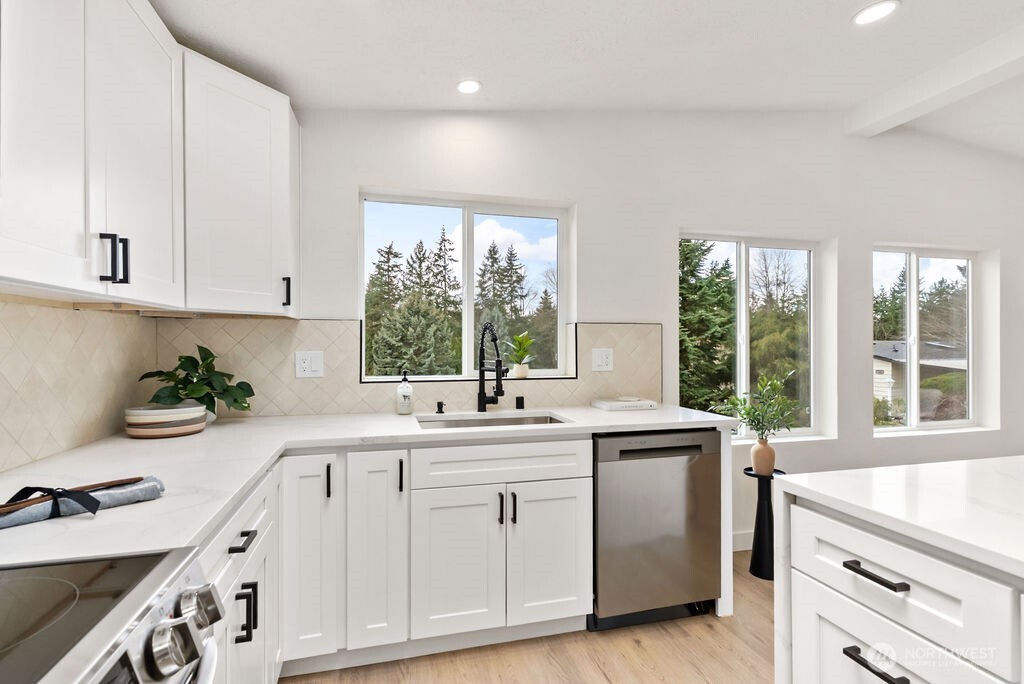 2500 370th Street Unit: 183