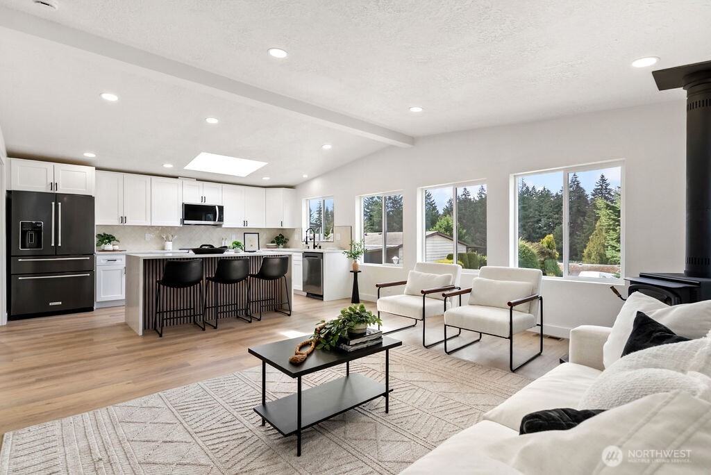 2500 370th Street Unit: 183