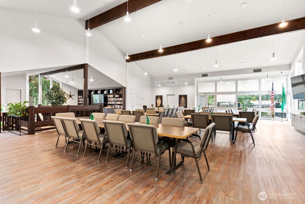 2500 370th Street Unit: 183
