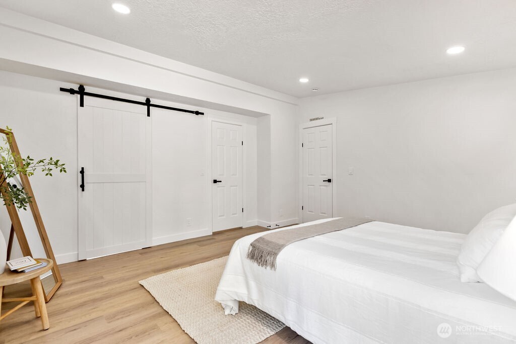 2500 370th Street Unit: 183