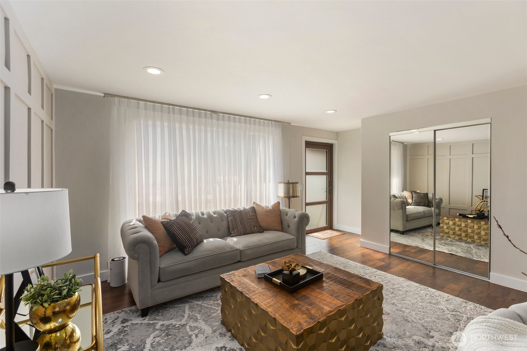 701 105th SW