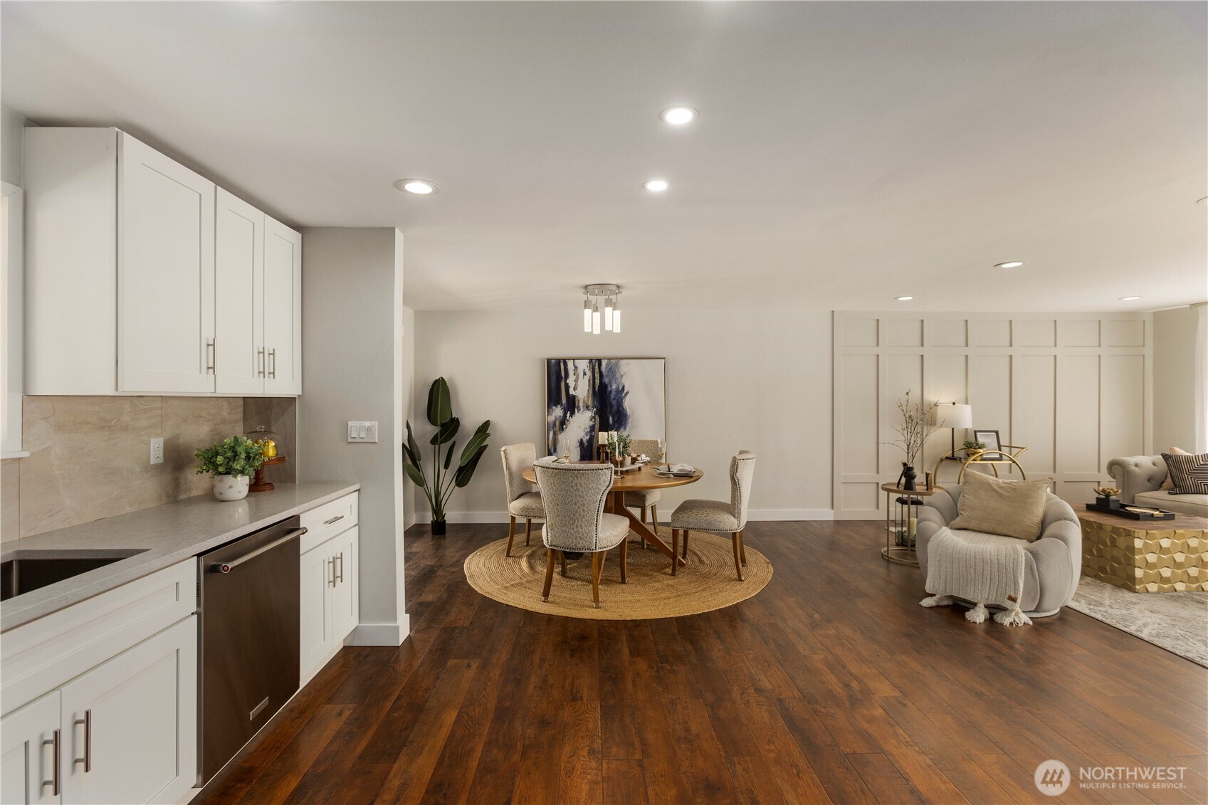 701 105th SW