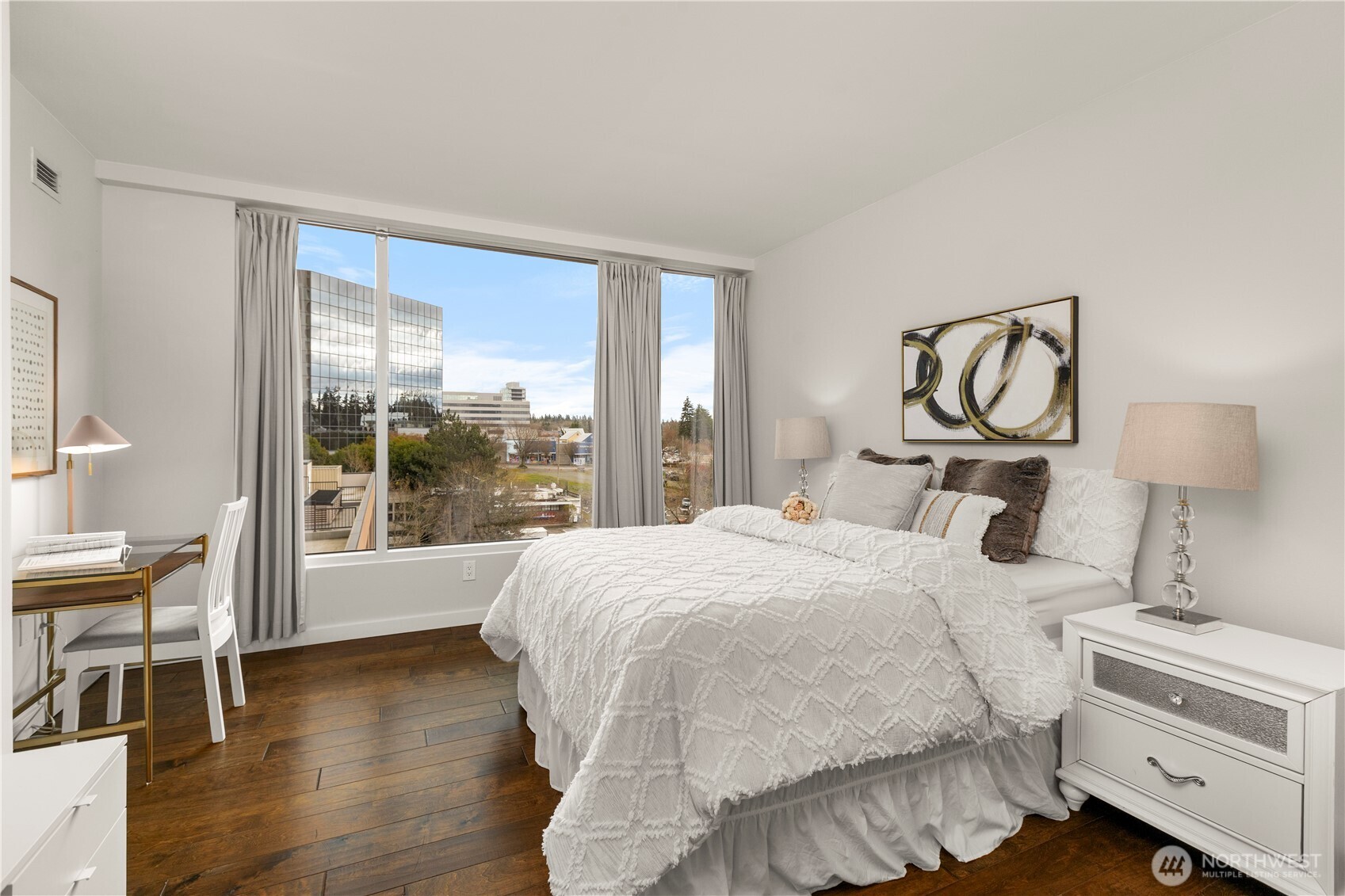 177 107th Avenue NE Unit: 810