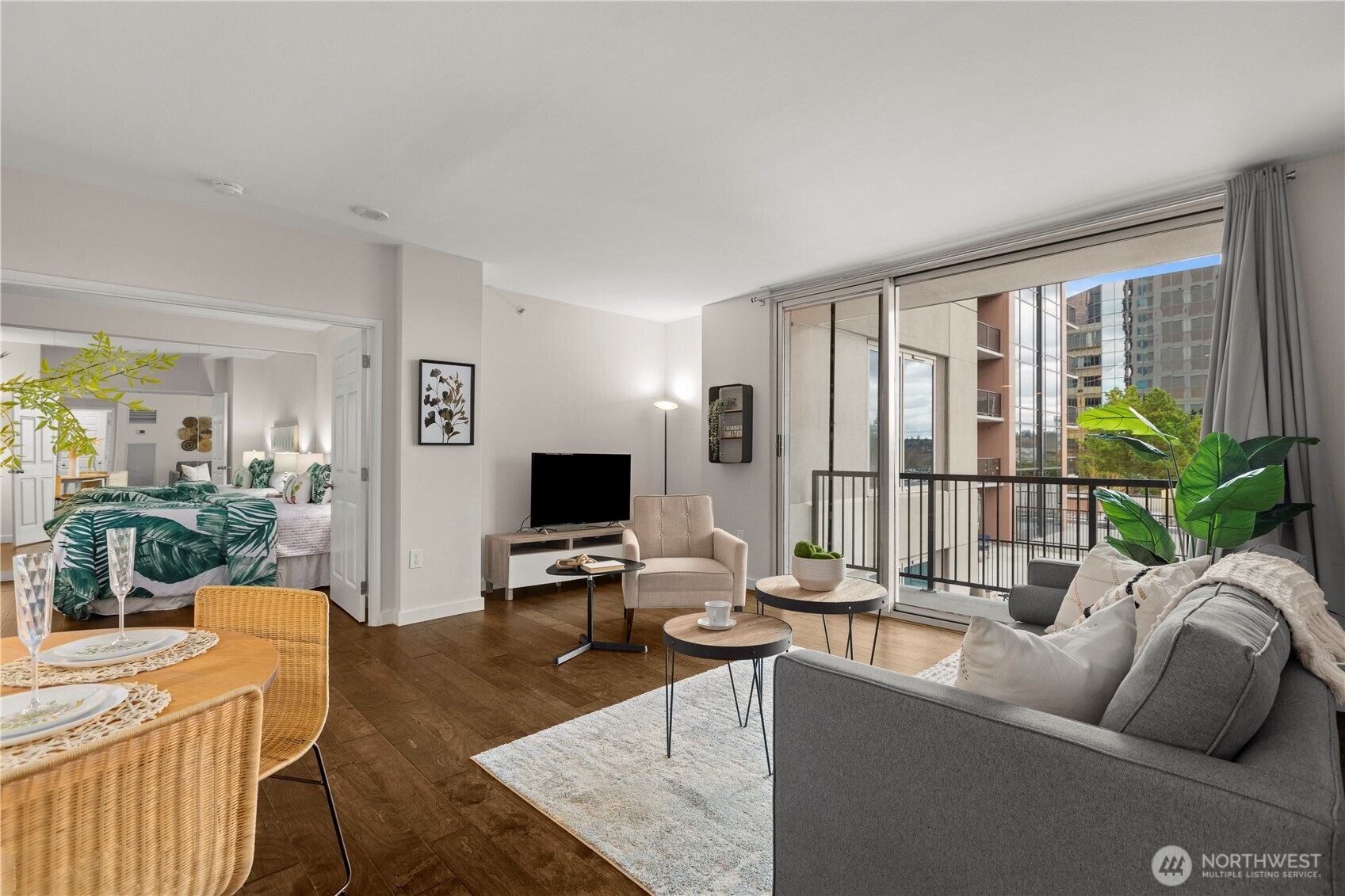 177 107th Avenue NE Unit: 810