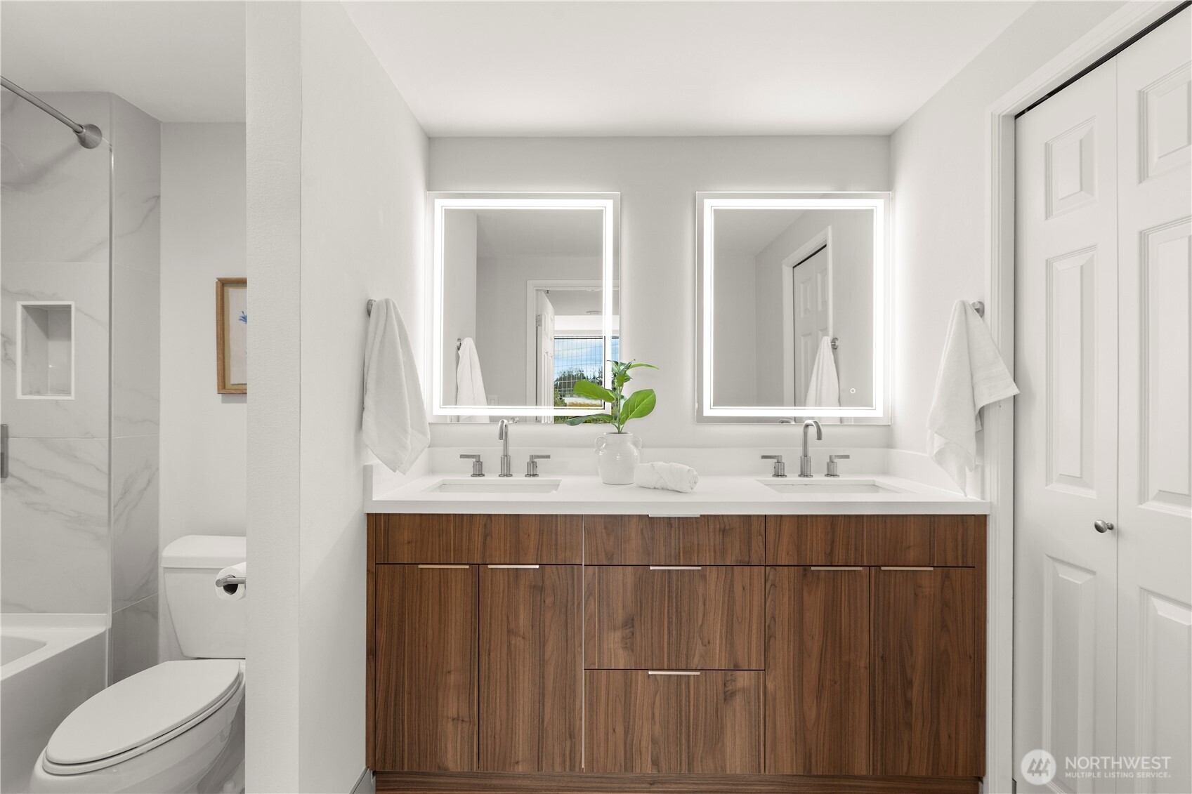 177 107th Avenue NE Unit: 810