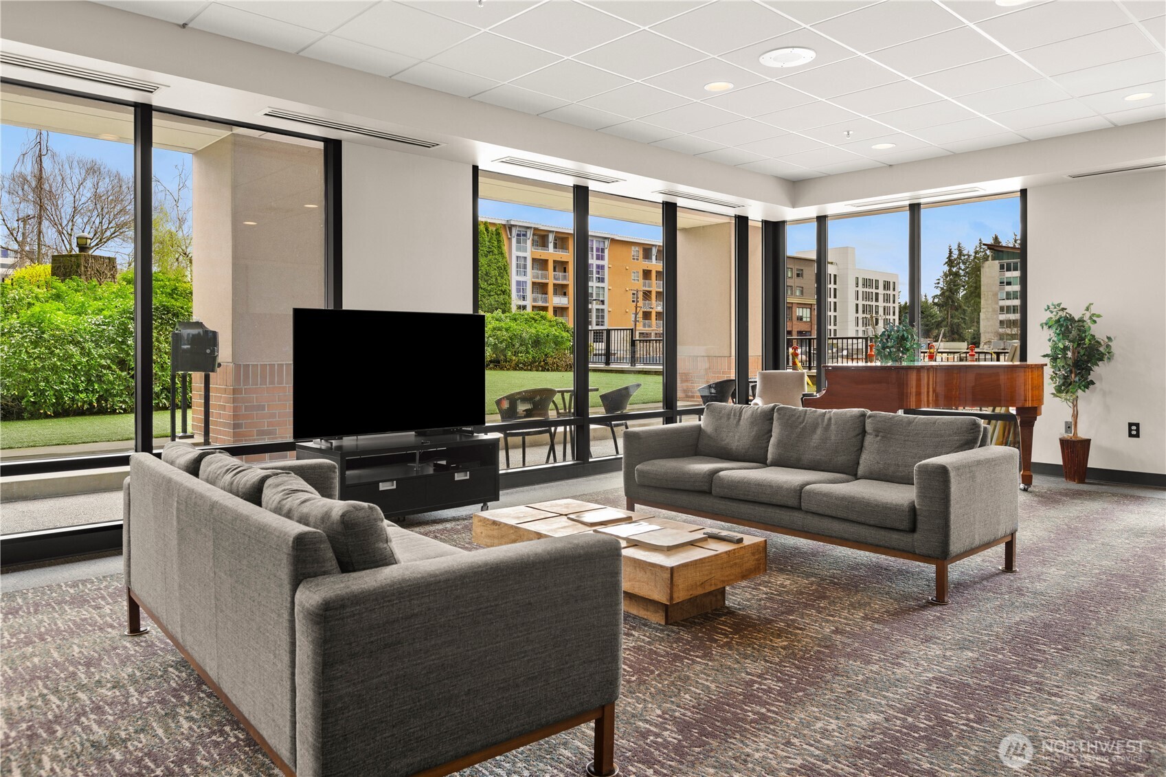 177 107th Avenue NE Unit: 810