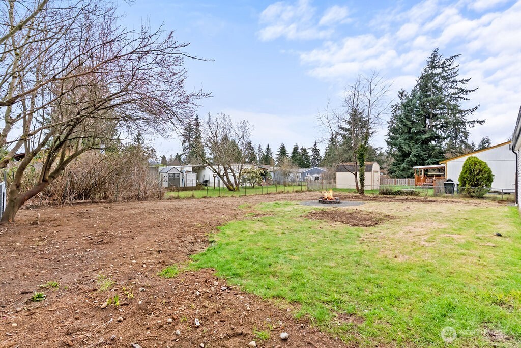 13349 Prairie Ridge Drive E