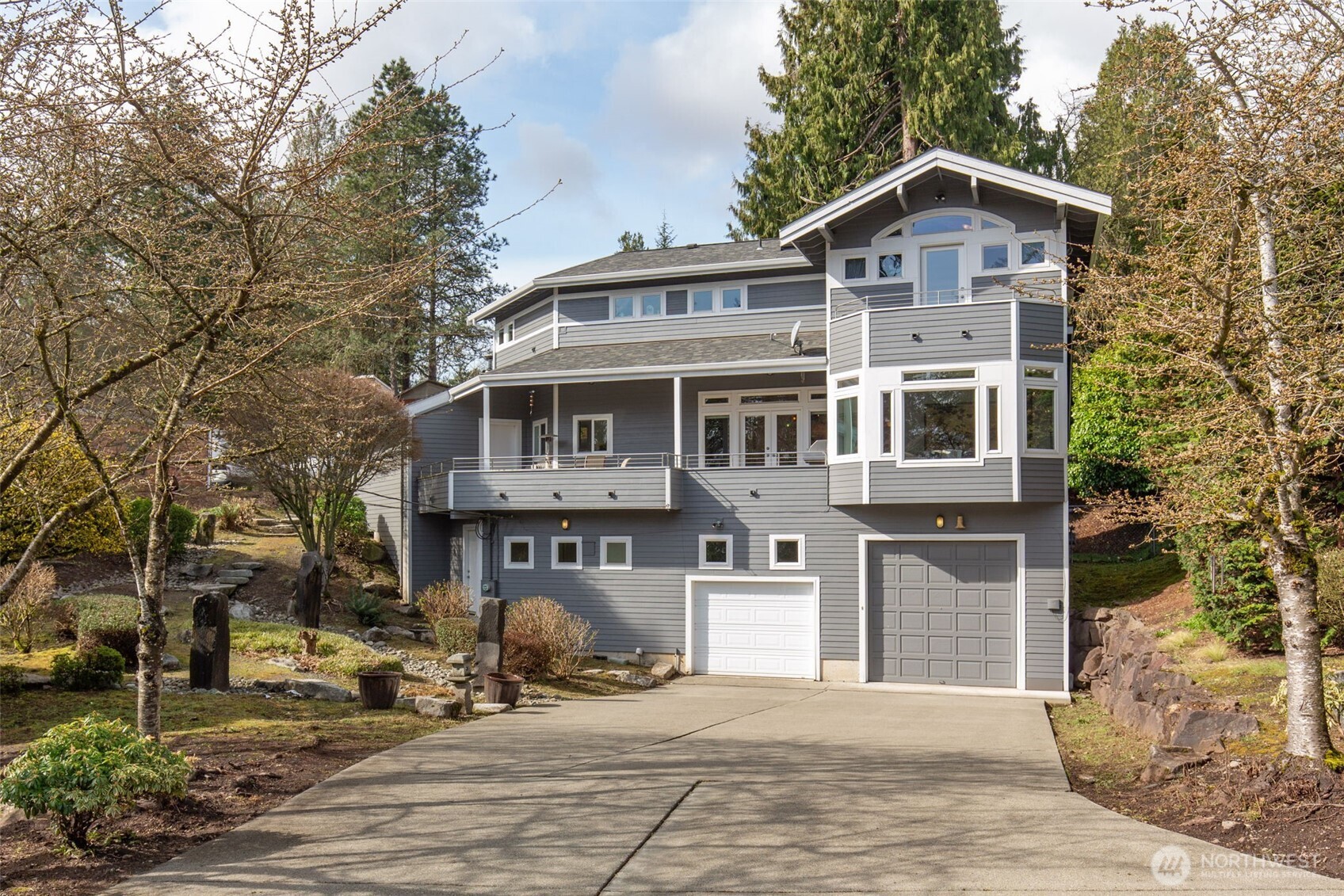10734 Victory Lane NE