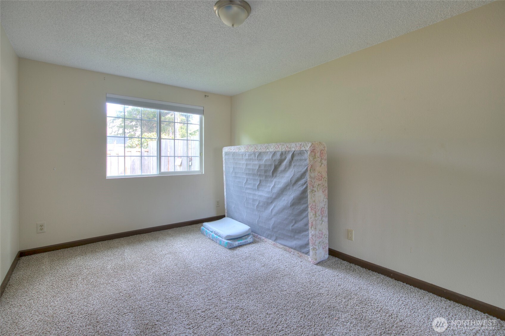 100 Bonnieview Place