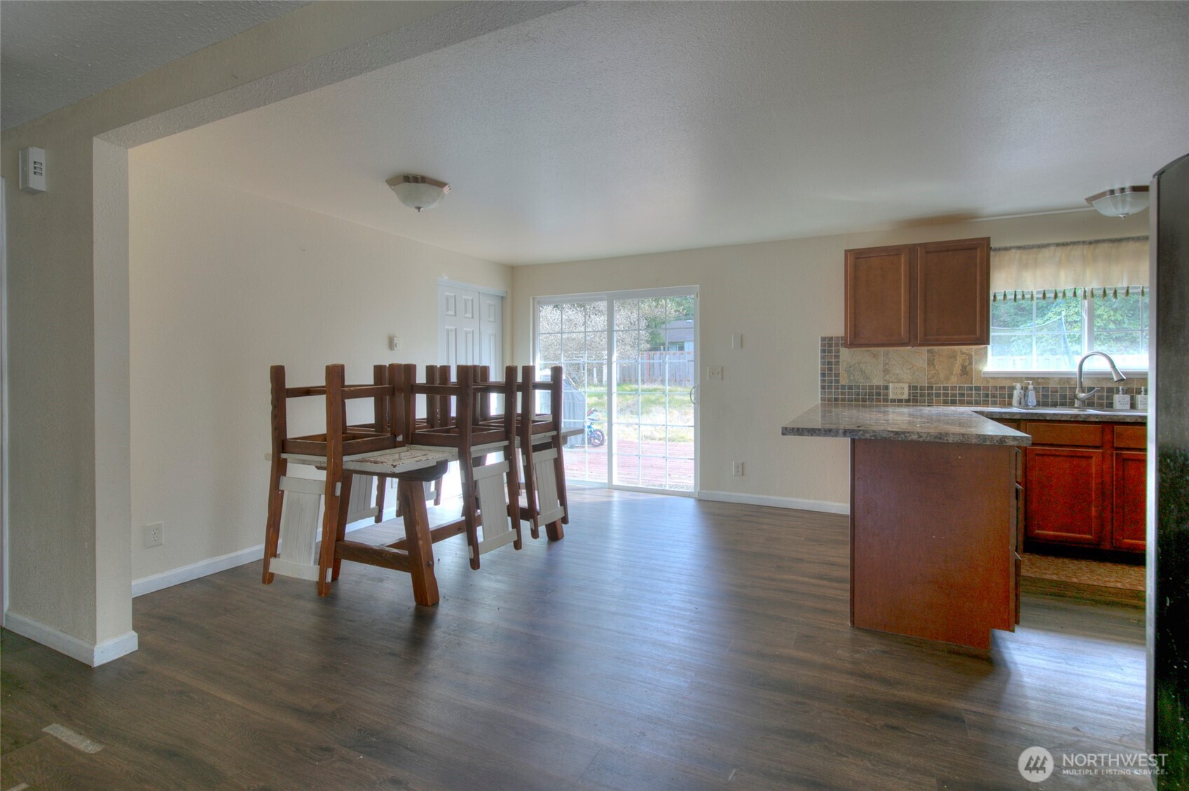 100 Bonnieview Place