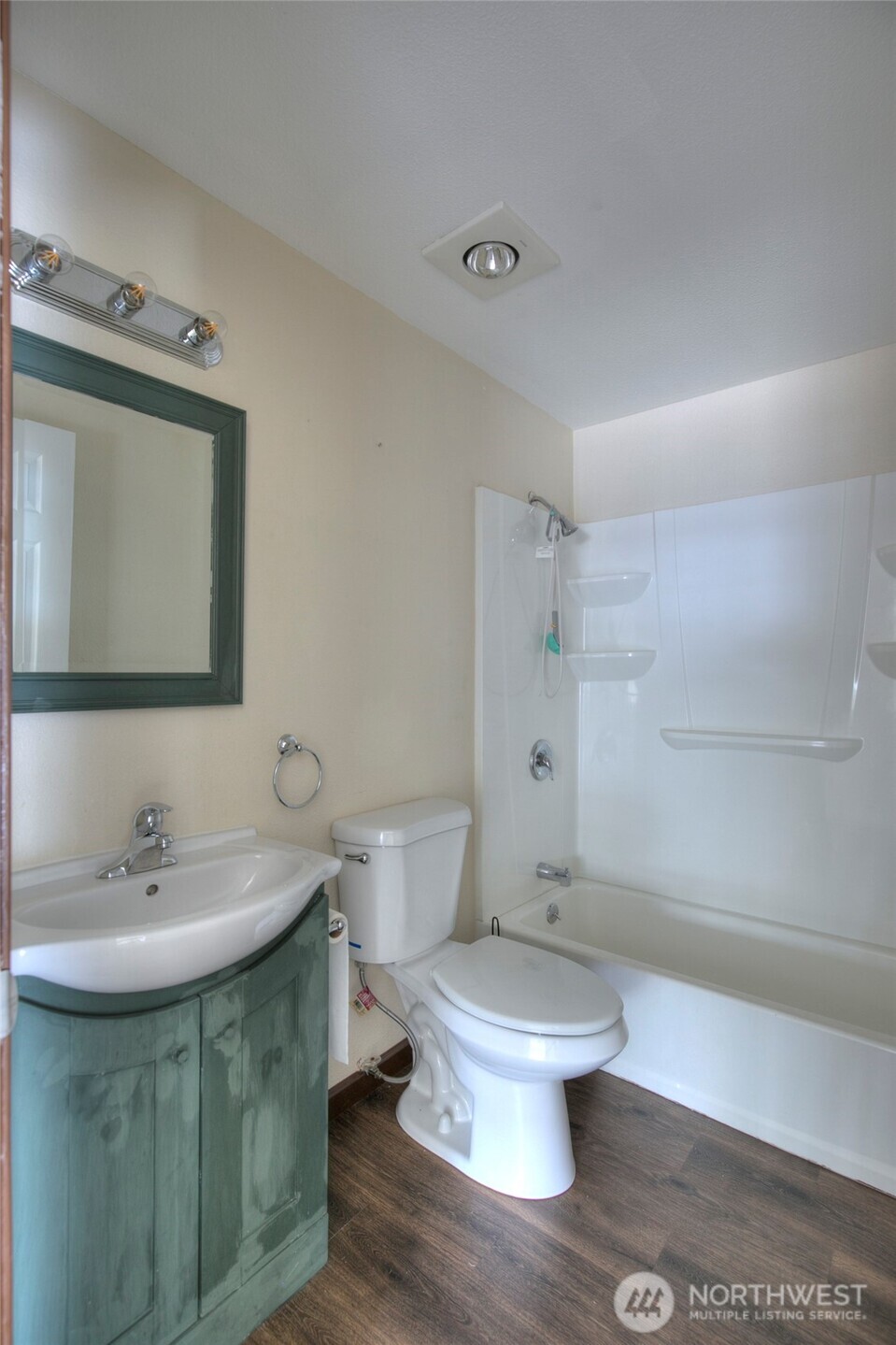 100 Bonnieview Place