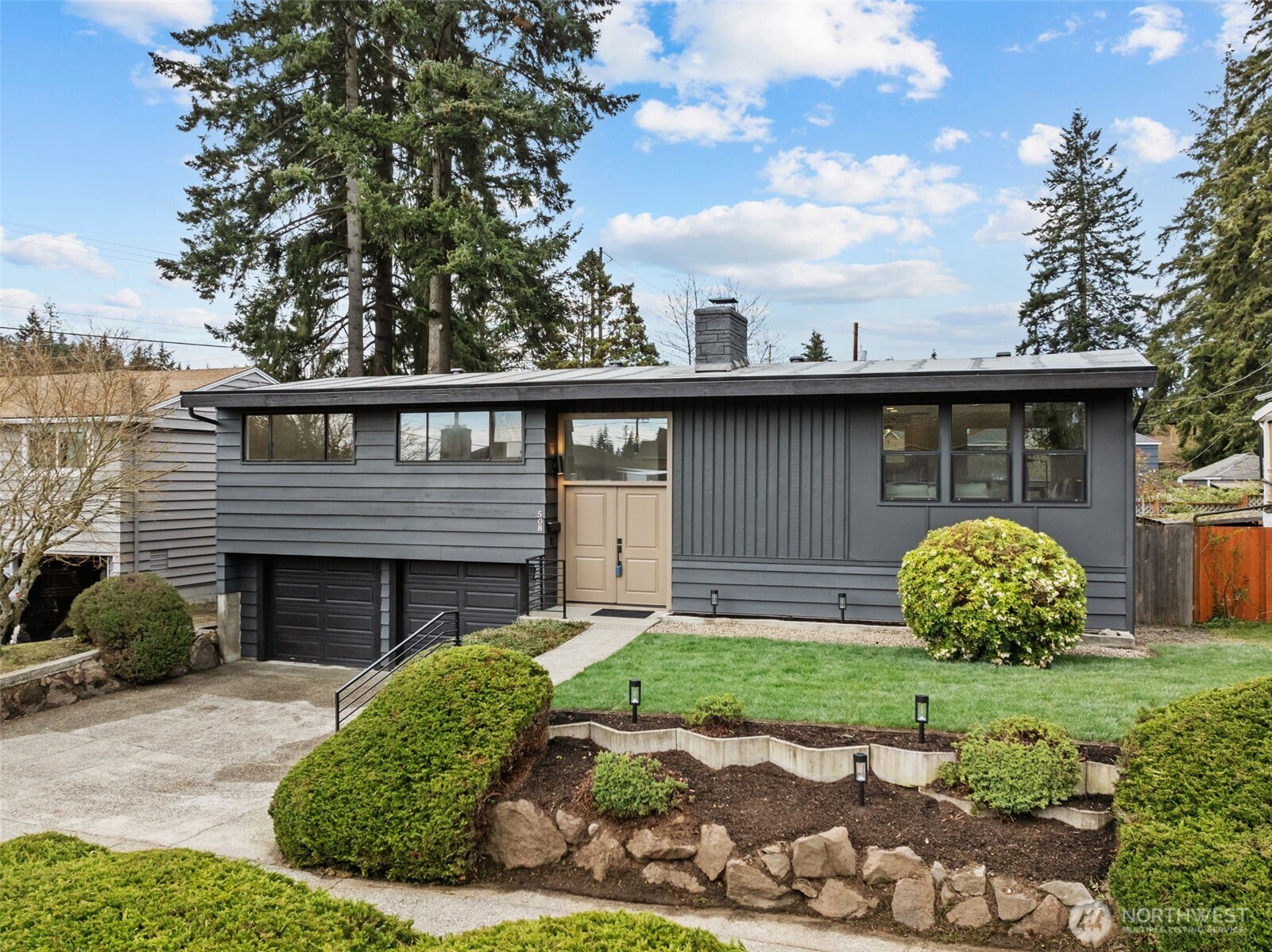 508 NE 124th Street