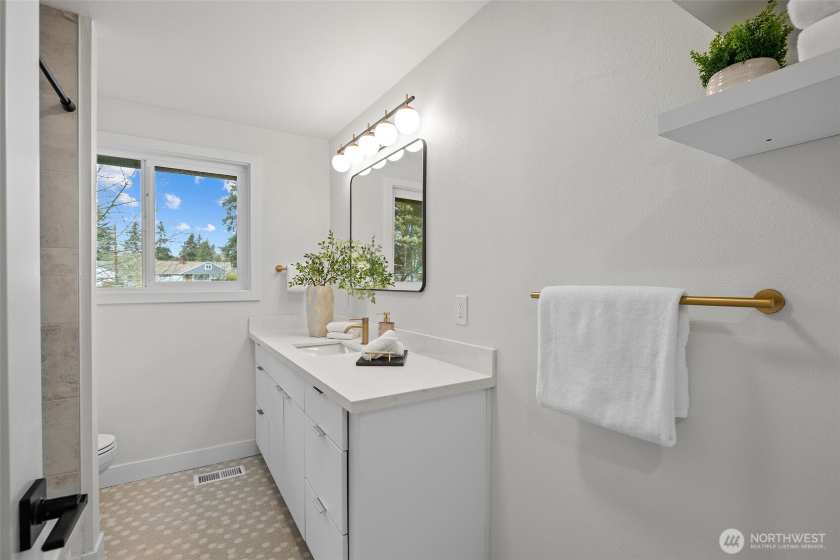508 NE 124th Street
